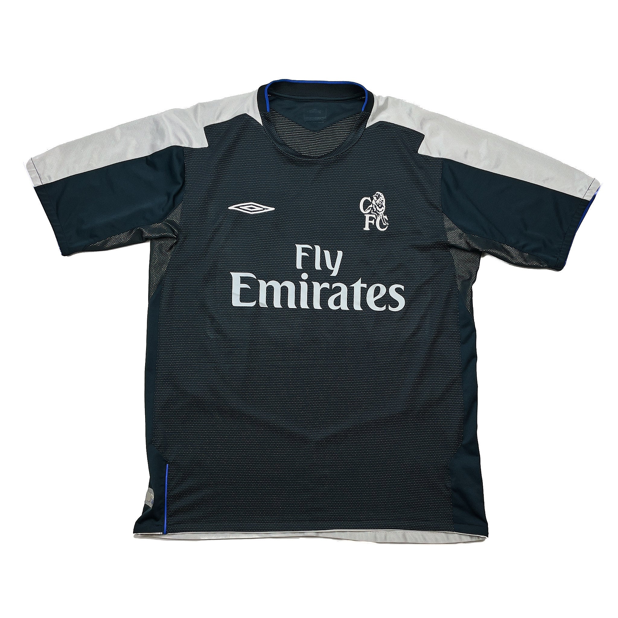 Buy 2004/05 Chelsea Drogba 15 Away Shirt (L) Umbro ~ Free worldwide shipping ~ Authentic Vintage Football Shirts from Cult Kits