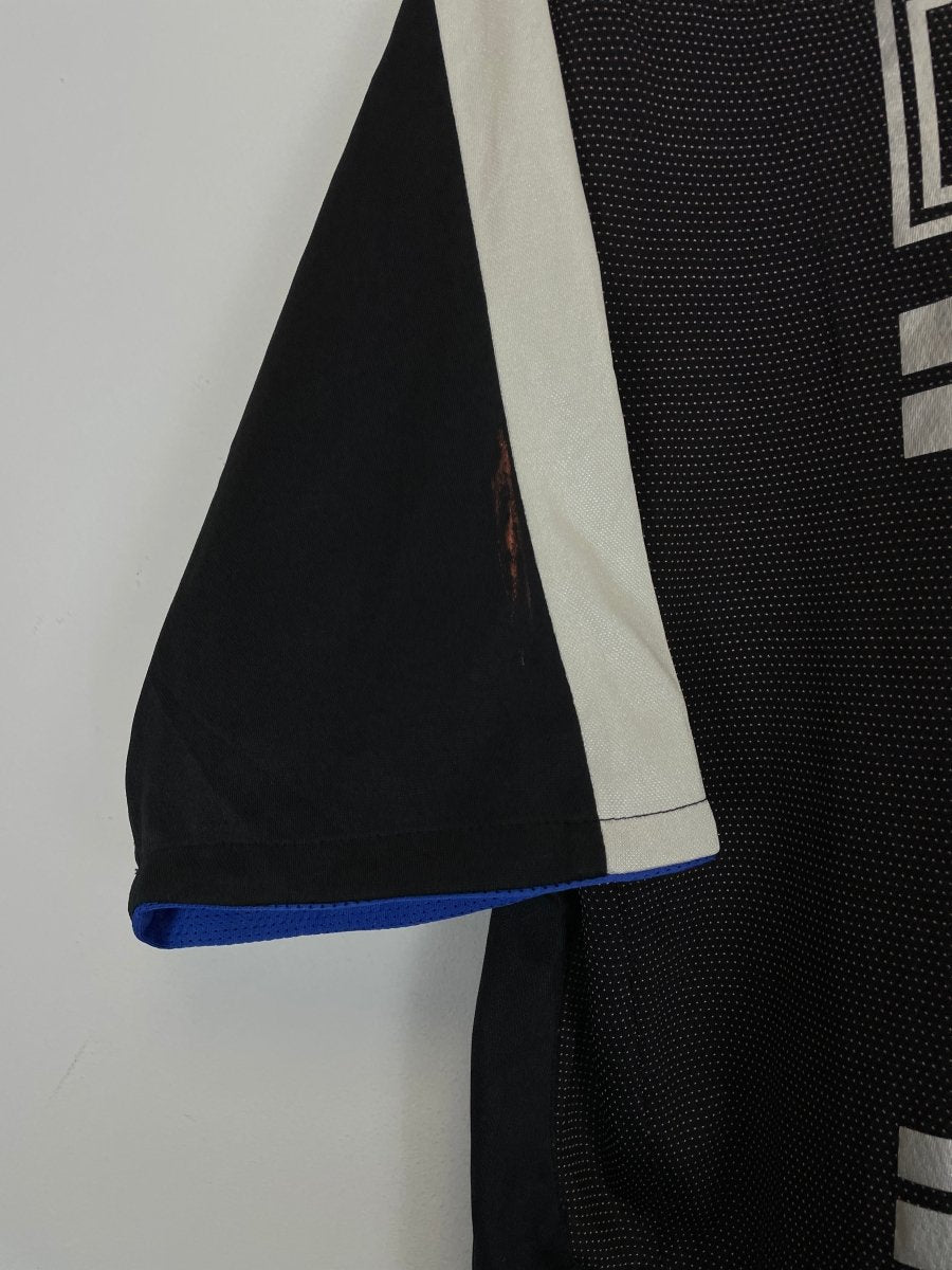 2004/05 CHELSEA DROGBA 15 AWAY SHIRT (XL) UMBRO - Cult Kits - XL - Buy Vintage Football Shirts, Authentic Retro Football Shirts For Sale, Classic Football Shirts & Soccer Jersey