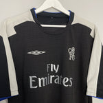 Shop 2004/05 CHELSEA DROGBA #15 AWAY SHIRT (XL) UMBRO, classic football shirts, vintage football shirts & retro soccer jerseys at Cult Kits