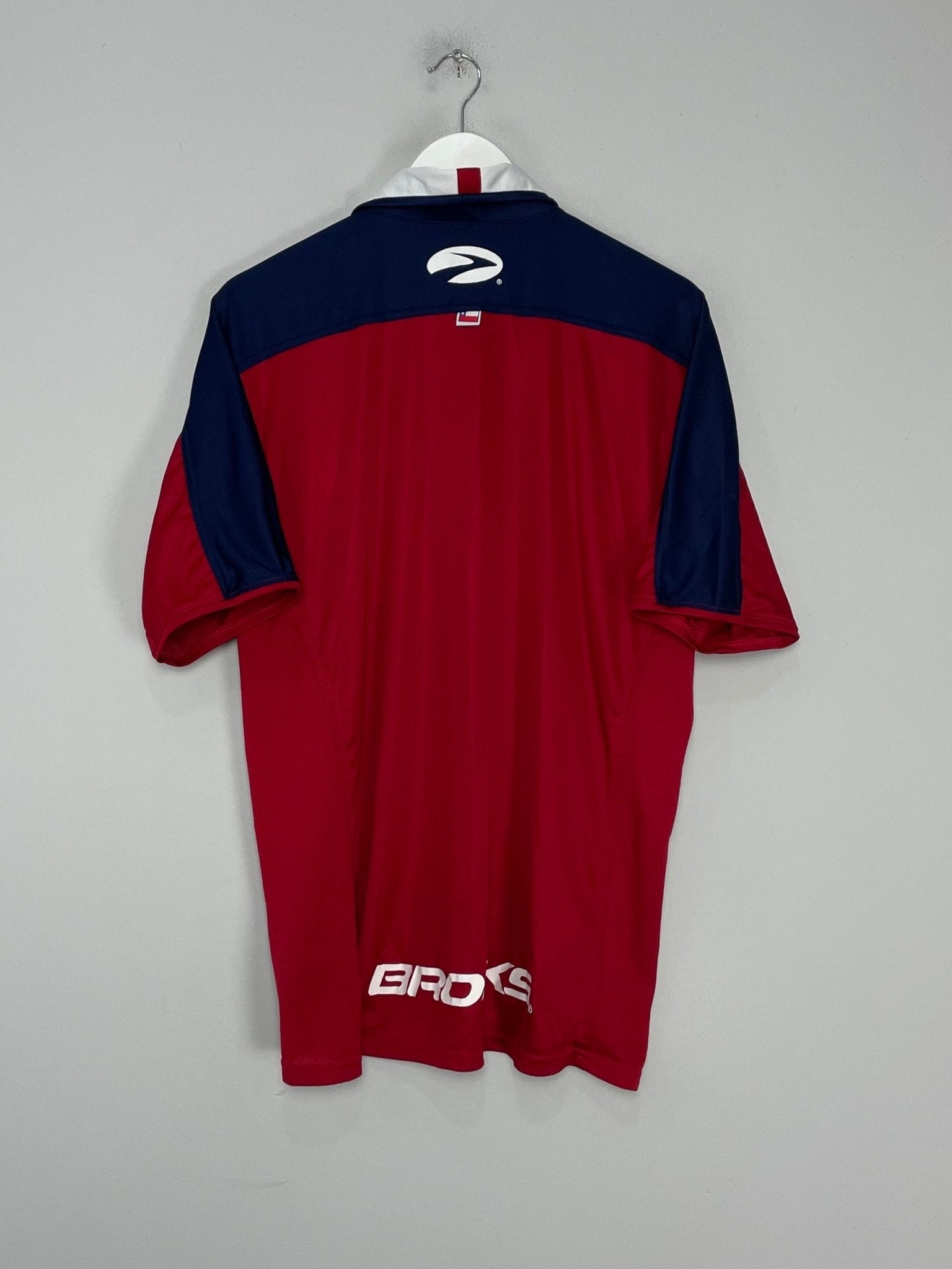 Shop 2004/05 CHILE HOME SHIRT (L) BROOKS, classic football shirts, vintage football shirts & retro soccer jerseys at Cult Kits