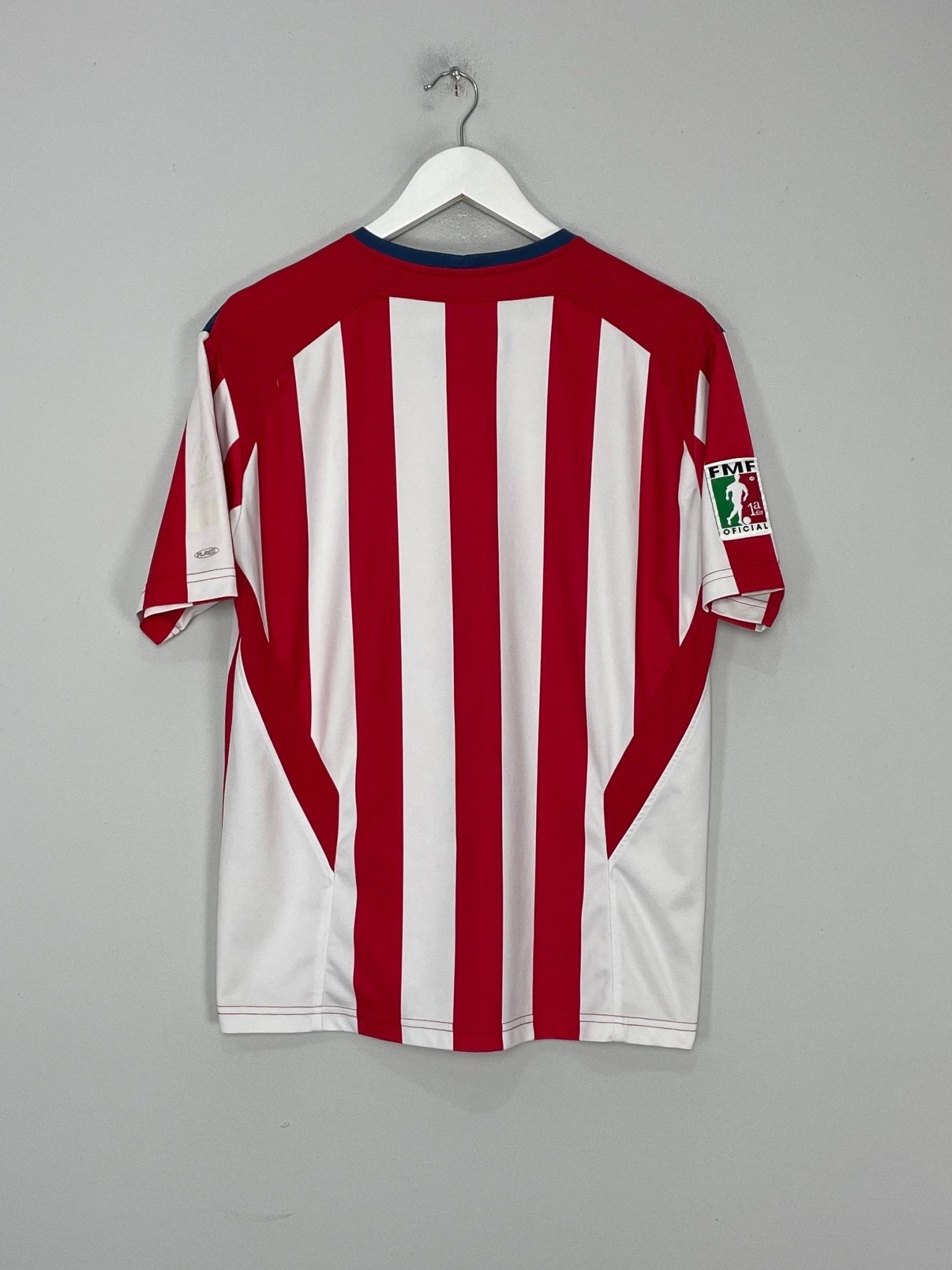 Shop 2004/05 CHIVAS GUADALAJARA HOME SHIRT (L) REEBOK, classic football shirts, vintage football shirts & retro soccer jerseys at Cult Kits