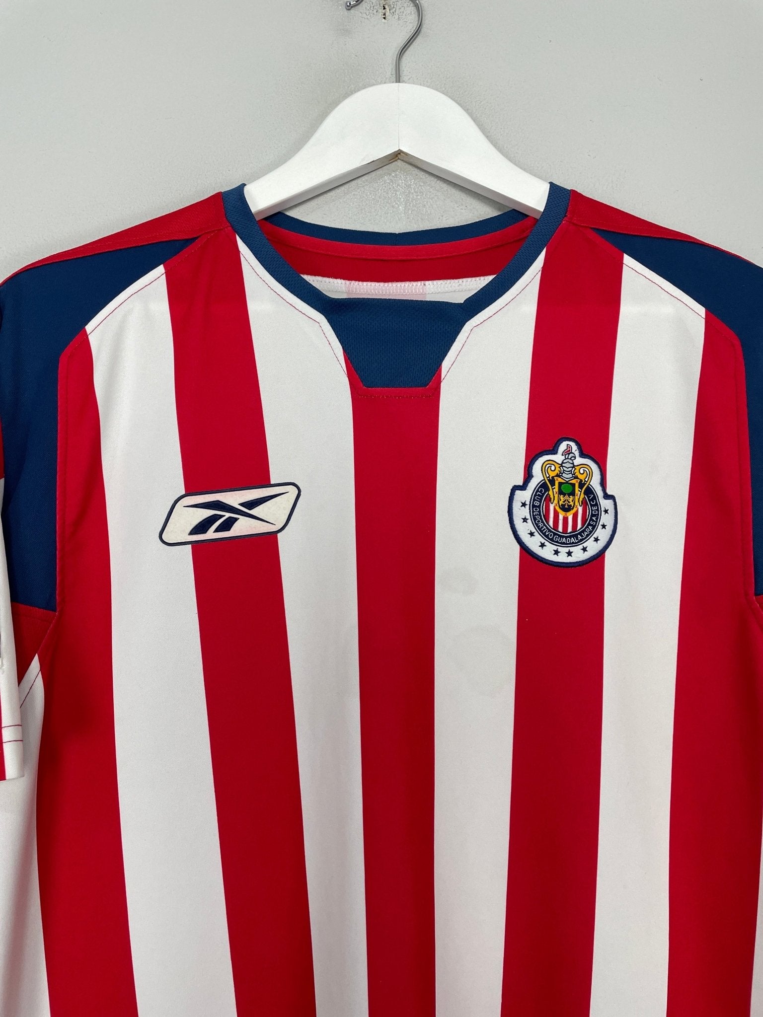 Shop 2004/05 CHIVAS GUADALAJARA HOME SHIRT (L) REEBOK, classic football shirts, vintage football shirts & retro soccer jerseys at Cult Kits