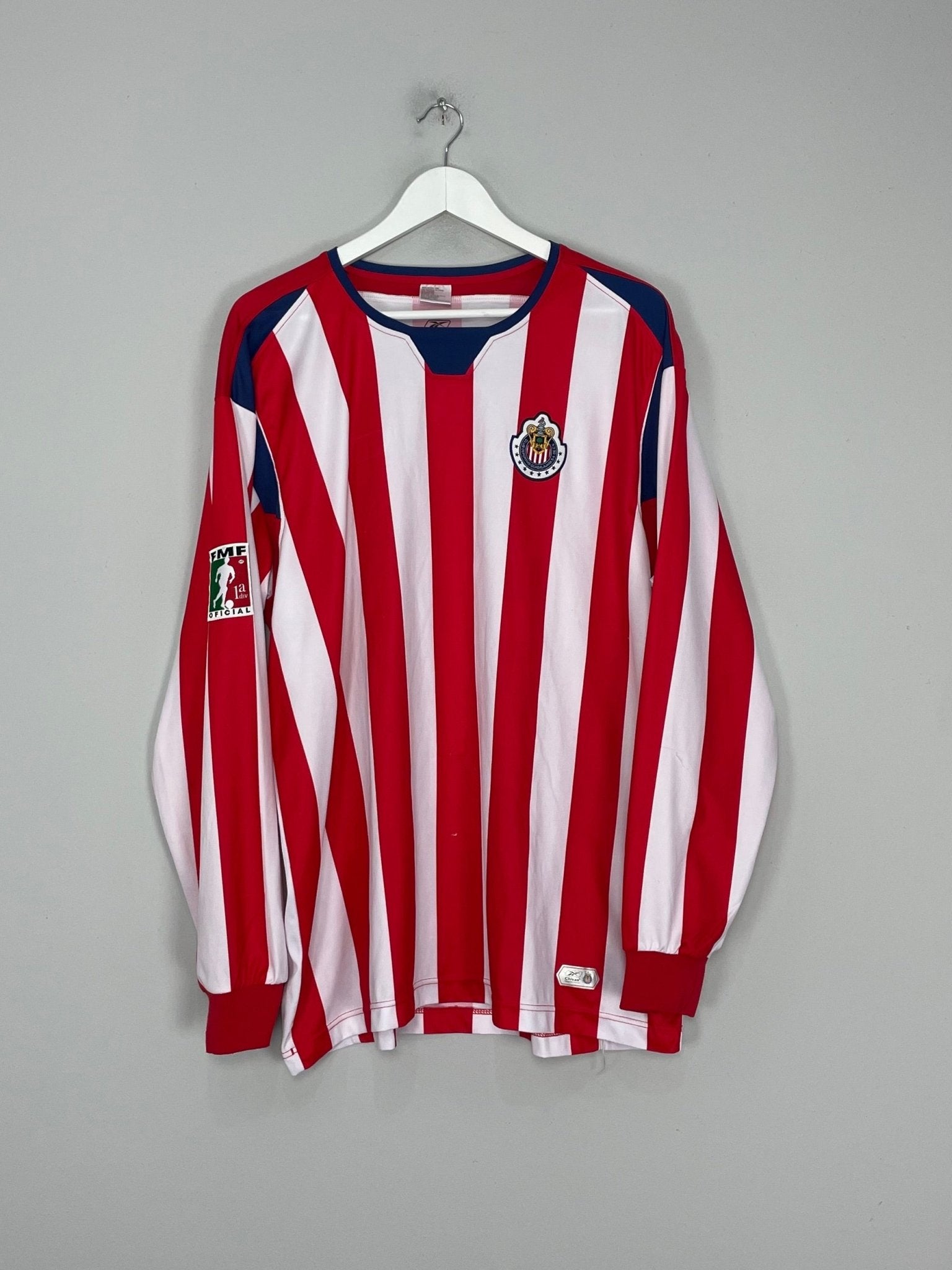 Shop 2004/05 CHIVAS GUADALAJARA L/S HOME SHIRT (XL) REEBOK, classic football shirts, vintage football shirts & retro soccer jerseys at Cult Kits