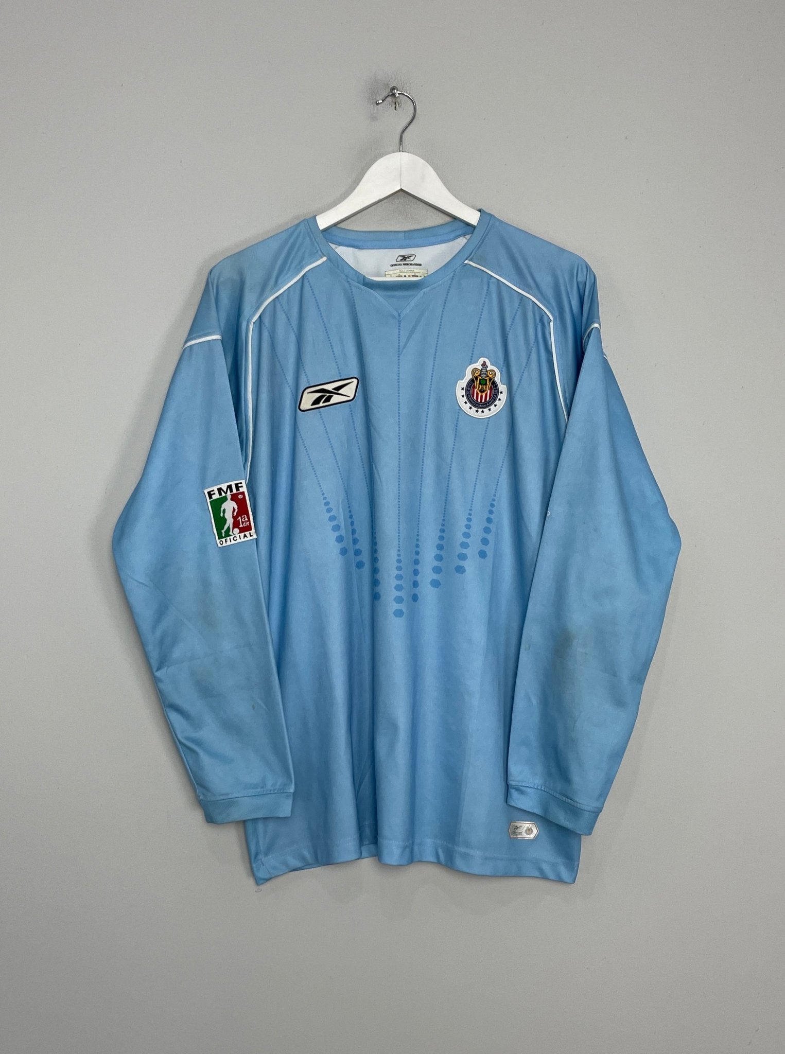 Shop 2004/05 CHIVAS GUADALAJARA OSWALDO #1 GK SHIRT (M) REEBOK, classic football shirts, vintage football shirts & retro soccer jerseys at Cult Kits
