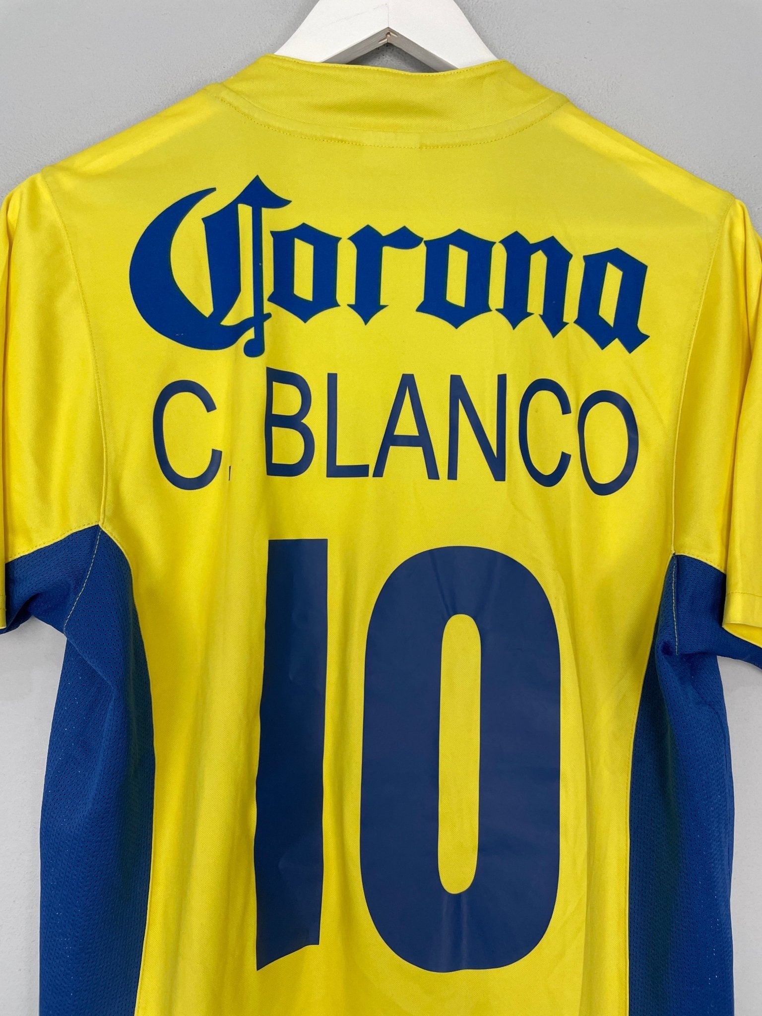 Shop 2004/05 CLUB AMERICA C.BLANCO #10 HOME SHIRT (M) NIKE, classic football shirts, vintage football shirts & retro soccer jerseys at Cult Kits