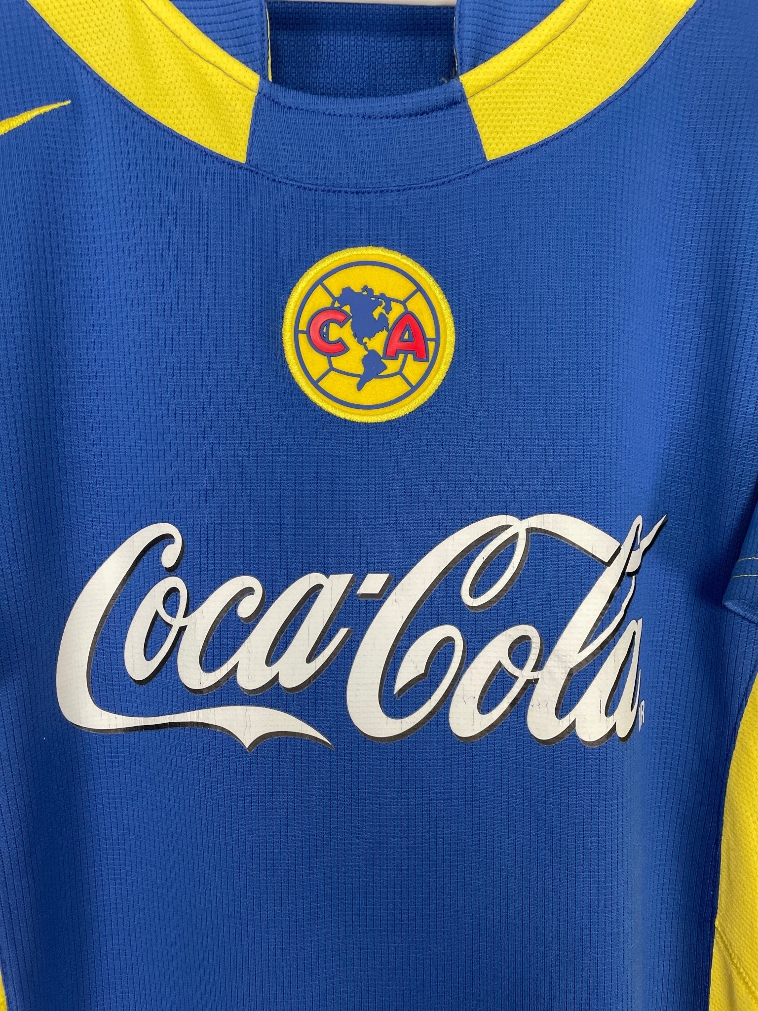 Shop 2004/05 CLUB AMERICA C.LOPEZ #7 AWAY SHIRT (XL) NIKE, classic football shirts, vintage football shirts & retro soccer jerseys at Cult Kits