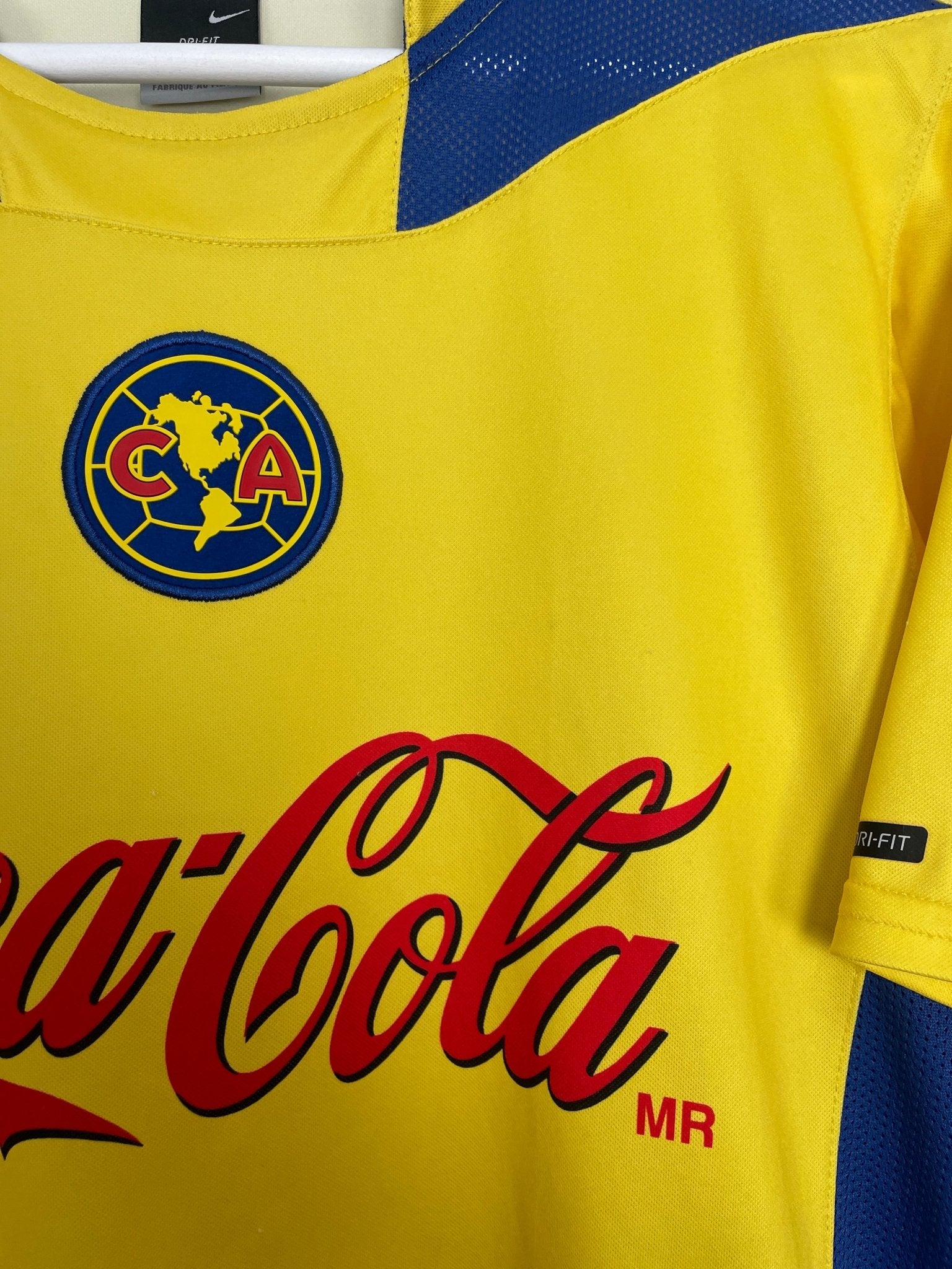 Shop 2004/05 CLUB AMERICA HOME SHIRT (L) NIKE, classic football shirts, vintage football shirts & retro soccer jerseys at Cult Kits