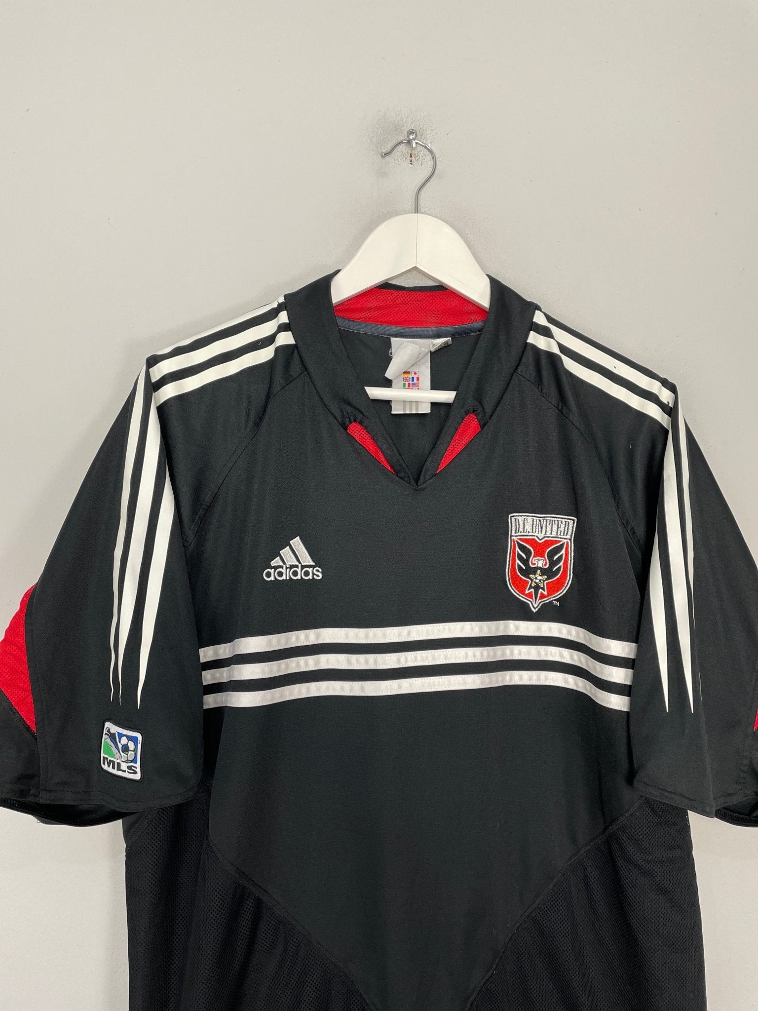 Shop 2004/05 DC UNITED MORENO #99 HOME SHIRT (XL) ADIDAS, classic football shirts, vintage football shirts & retro soccer jerseys at Cult Kits