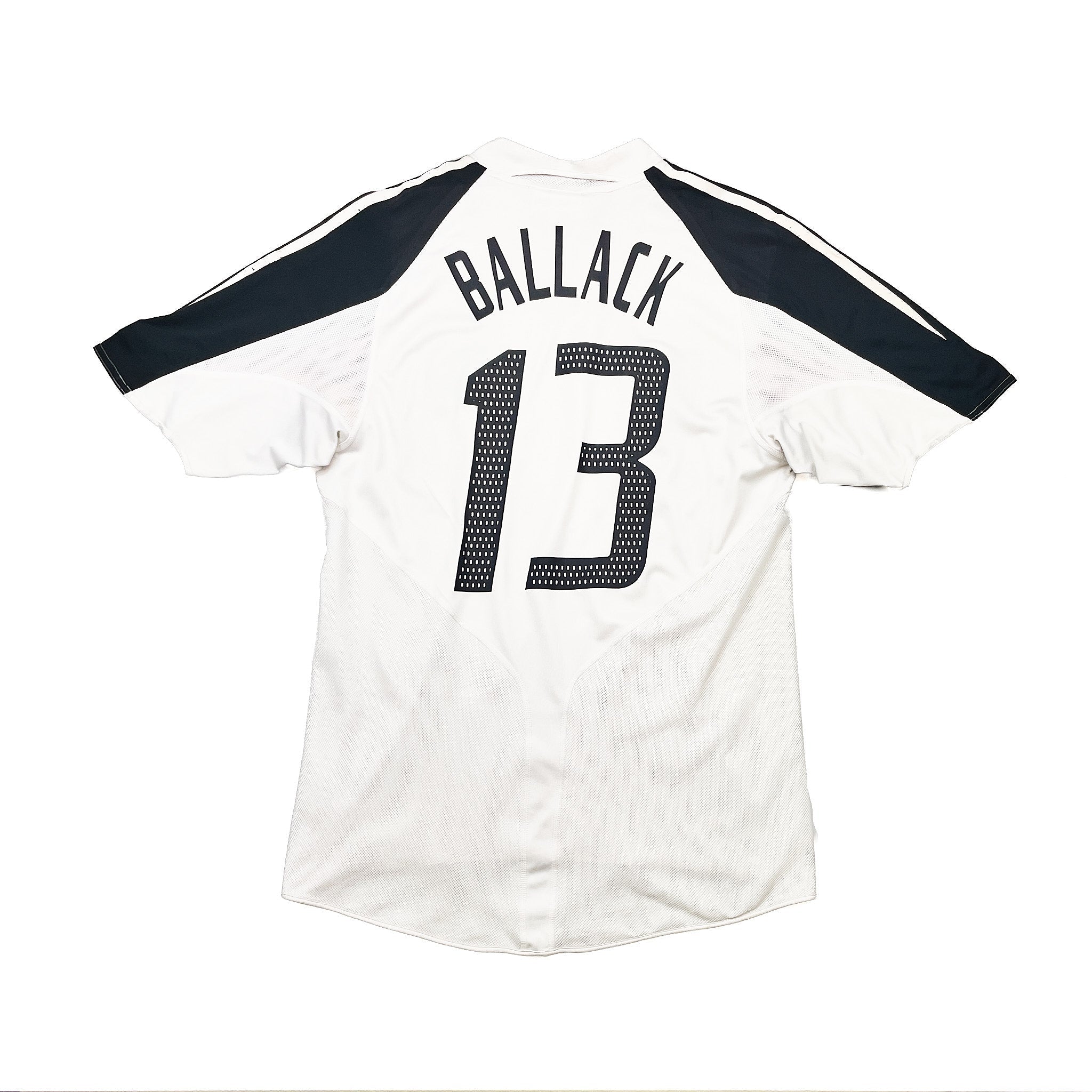 Buy 2004/05 Germany Ballack 13 Home Shirt (M) Adidas ~ Free worldwide shipping ~ Authentic Vintage Football Shirts from Cult Kits