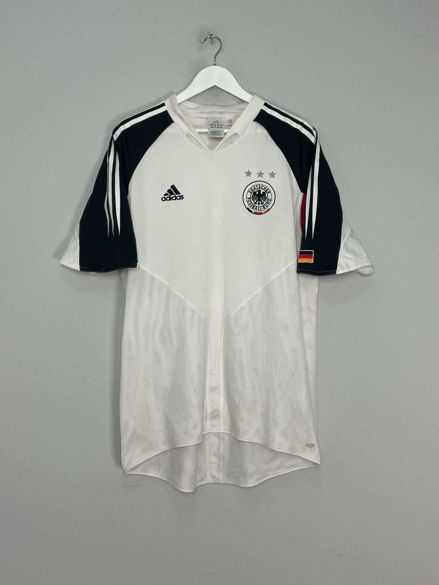Shop 2004/05 GERMANY HOME SHIRT (XL) ADIDAS, classic football shirts, vintage football shirts & retro soccer jerseys at Cult Kits