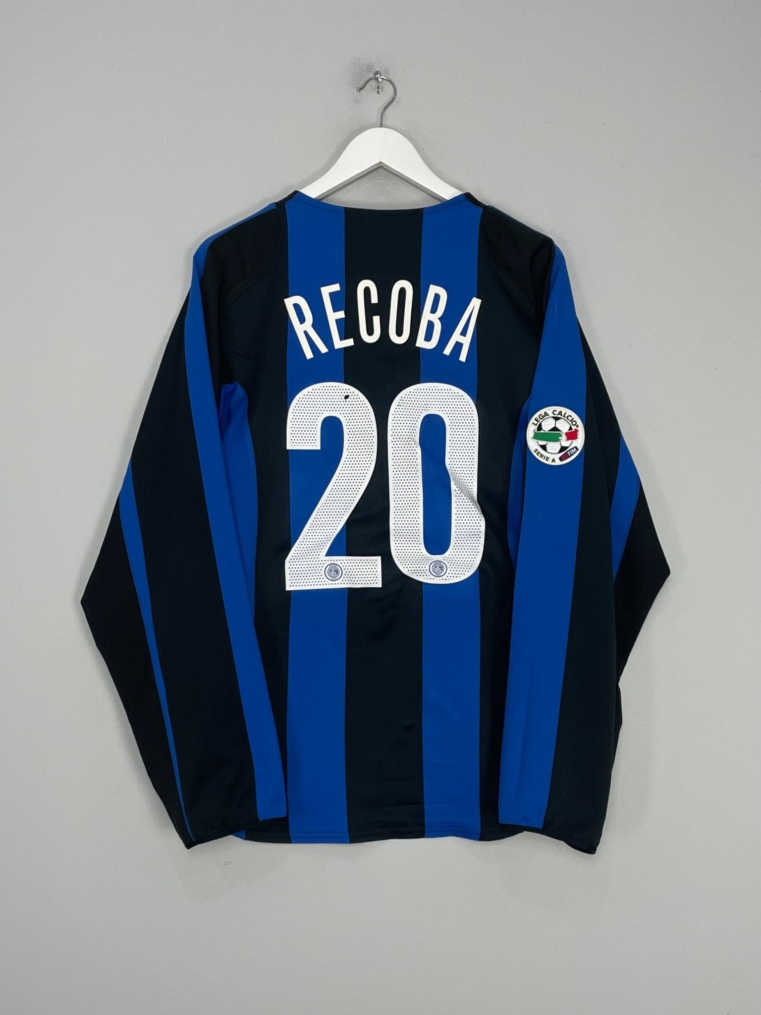 Shop 2004/05 INTER MILAN RECOBA #20 L/S HOME SHIRT (M) NIKE, classic football shirts, vintage football shirts & retro soccer jerseys at Cult Kits