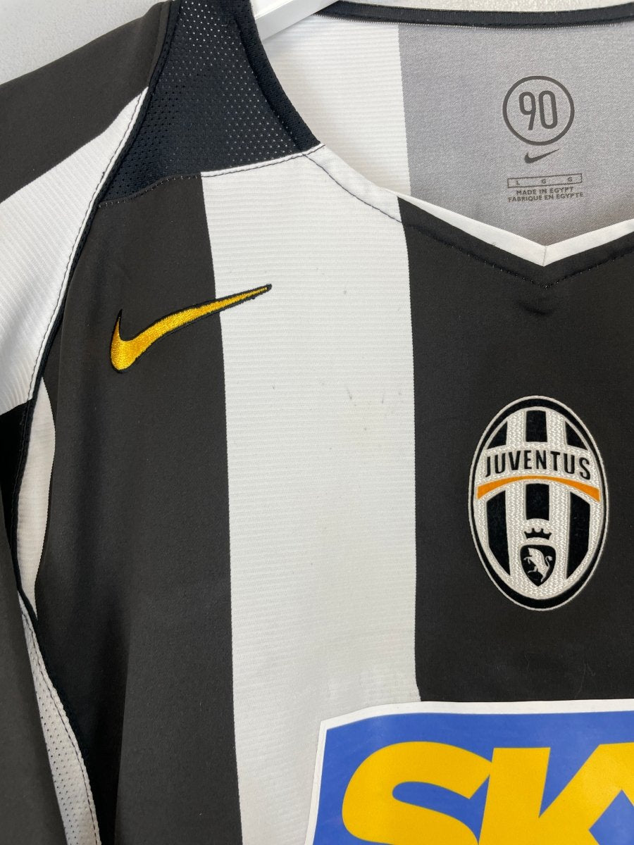 2004/05 JUVENTUS CANNAVARO 28 HOME SHIRT (L) NIKE - Cult Kits - Large - Buy Vintage Football Shirts, Authentic Retro Football Shirts For Sale, Classic Football Shirts & Soccer Jersey