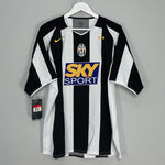 Shop 2004/05 JUVENTUS DEL PIERO #10 *BNWT* HOME SHIRT (L) NIKE, classic football shirts, vintage football shirts & retro soccer jerseys at Cult Kits
