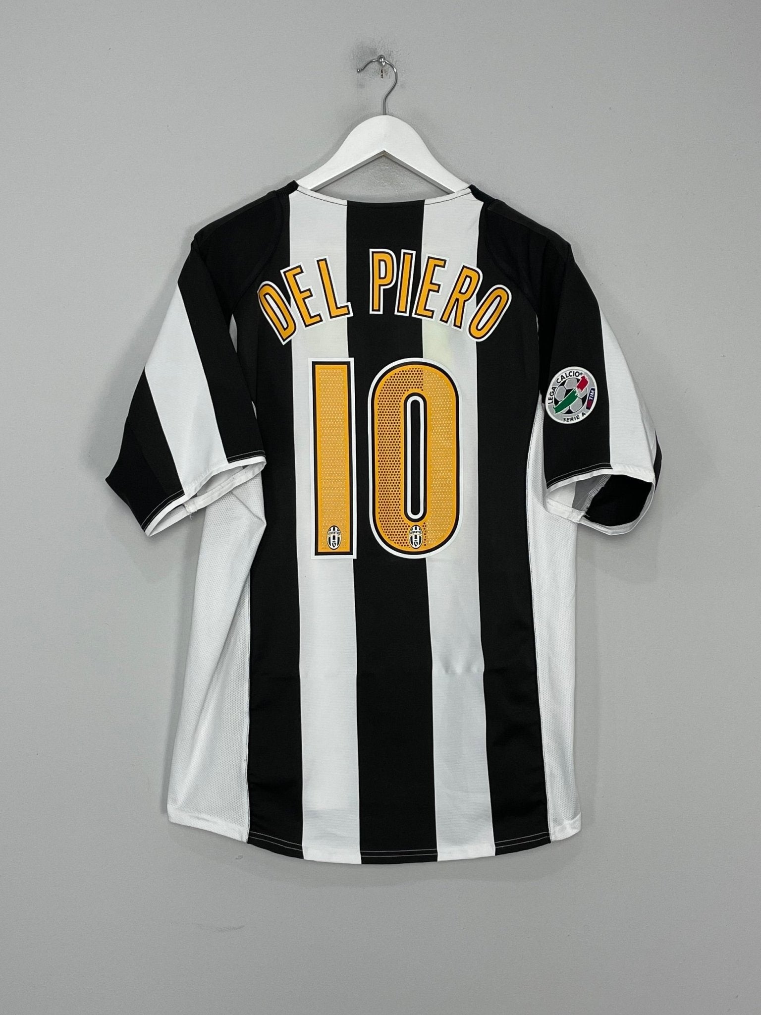Shop 2004/05 JUVENTUS DEL PIERO #10 HOME SHIRT (L) NIKE, classic football shirts, vintage football shirts & retro soccer jerseys at Cult Kits
