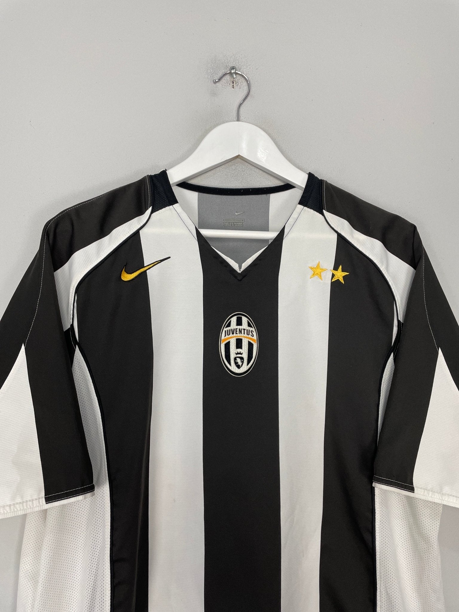 Shop 2004/05 JUVENTUS DEL PIERO #10 HOME SHIRT (L) NIKE, classic football shirts, vintage football shirts & retro soccer jerseys at Cult Kits