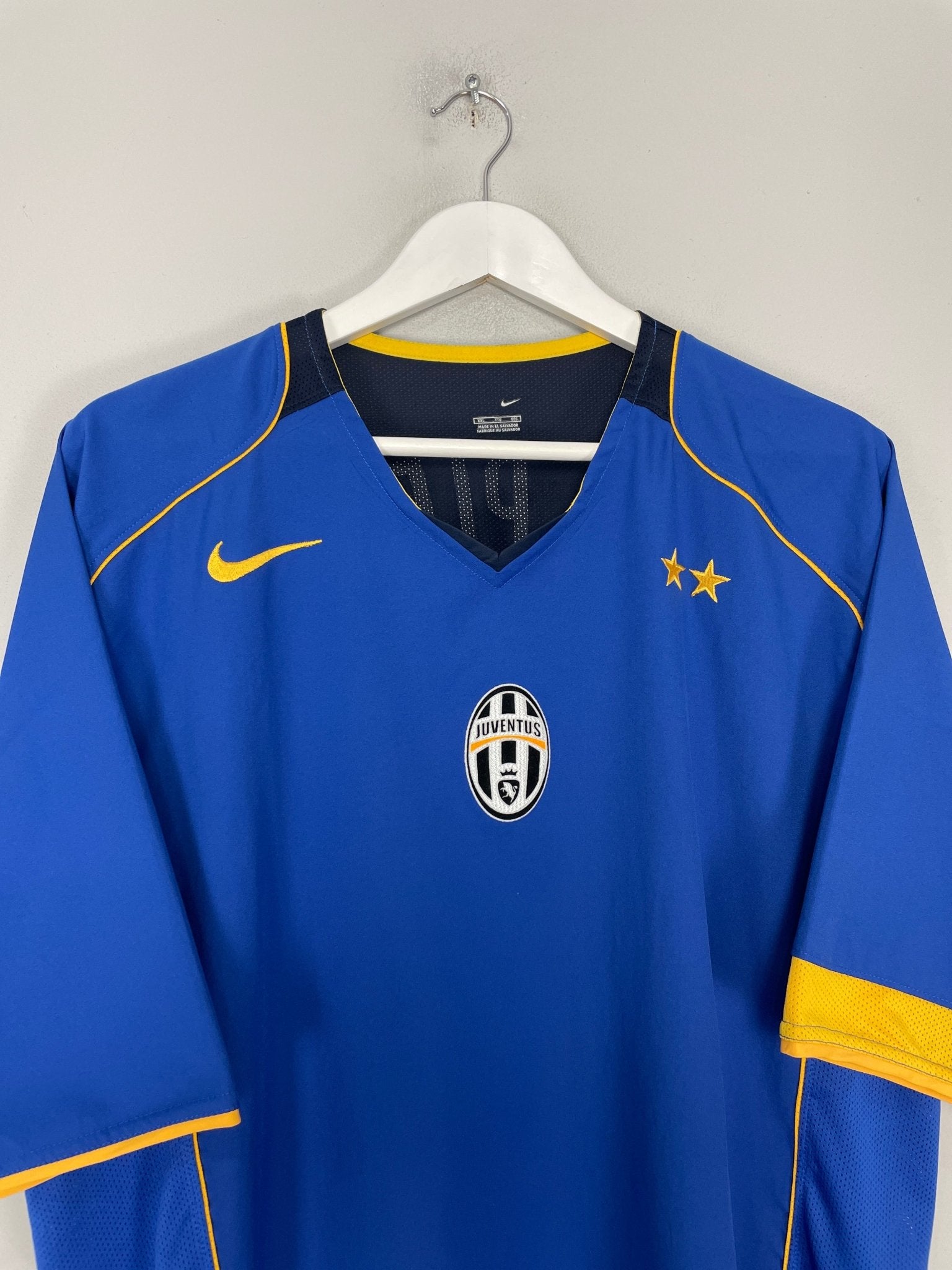 Shop 2004/05 JUVENTUS DEL PIERO #10 THIRD SHIRT (XXL) NIKE, classic football shirts, vintage football shirts & retro soccer jerseys at Cult Kits