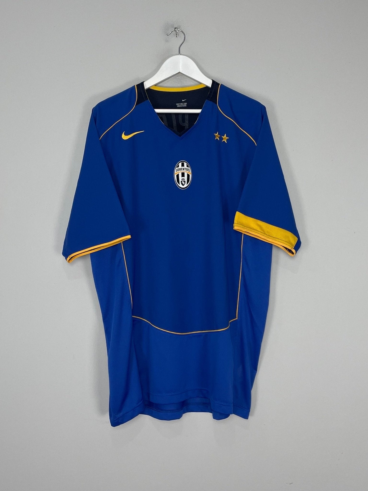 Shop 2004/05 JUVENTUS DEL PIERO #10 THIRD SHIRT (XXL) NIKE, classic football shirts, vintage football shirts & retro soccer jerseys at Cult Kits