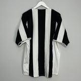 Shop 2004/05 JUVENTUS HOME SHIRT (XL) NIKE, classic football shirts, vintage football shirts & retro soccer jerseys at Cult Kits