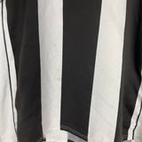 Shop 2004/05 JUVENTUS HOME SHIRT (XL) NIKE, classic football shirts, vintage football shirts & retro soccer jerseys at Cult Kits