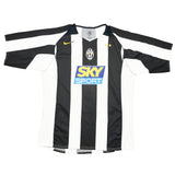 Buy 2004/05 Juventus Ibrahimovic 9 Home Shirt (L) Nike ~ Free worldwide shipping ~ Authentic Vintage Football Shirts from Cult Kits