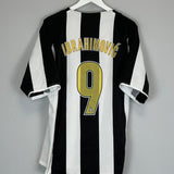 2004/05 JUVENTUS IBRAHIMOVIC 9 HOME SHIRT (M) NIKE - Cult Kits - Medium - Buy Vintage Football Shirts, Authentic Retro Football Shirts For Sale, Classic Football Shirts & Soccer Jersey