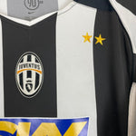 2004/05 JUVENTUS IBRAHIMOVIC 9 HOME SHIRT (M) NIKE - Cult Kits - Medium - Buy Vintage Football Shirts, Authentic Retro Football Shirts For Sale, Classic Football Shirts & Soccer Jersey