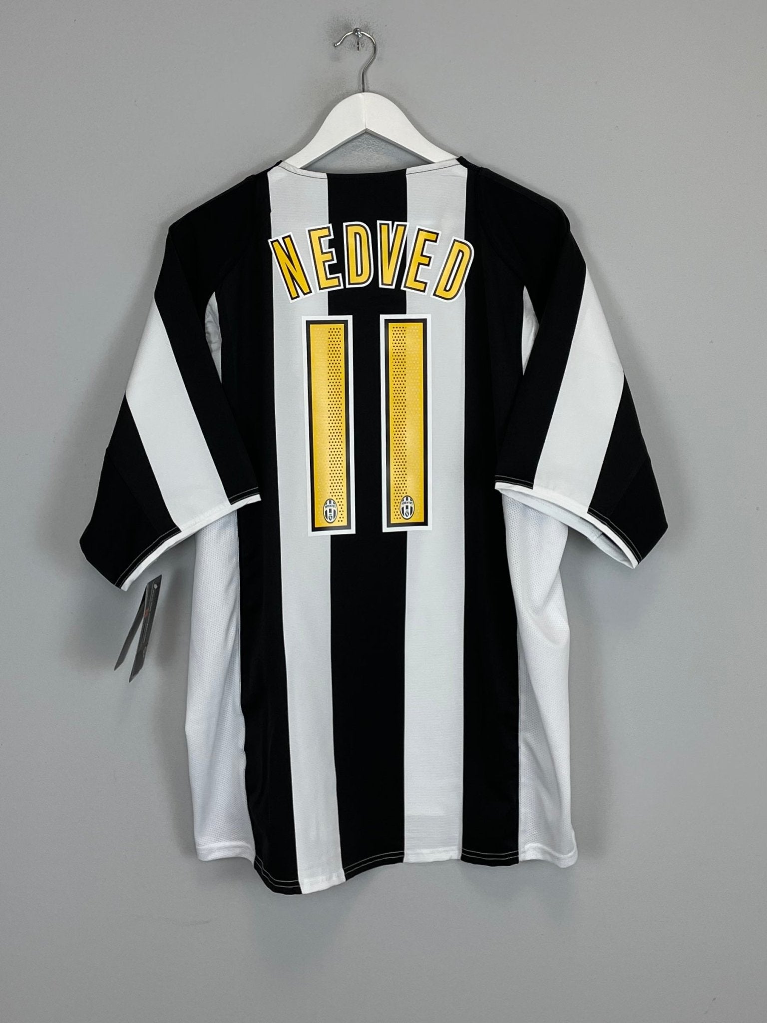 Shop 2004/05 JUVENTUS NEDVED #11 *BNWT* HOME SHIRT (XL) NIKE, classic football shirts, vintage football shirts & retro soccer jerseys at Cult Kits