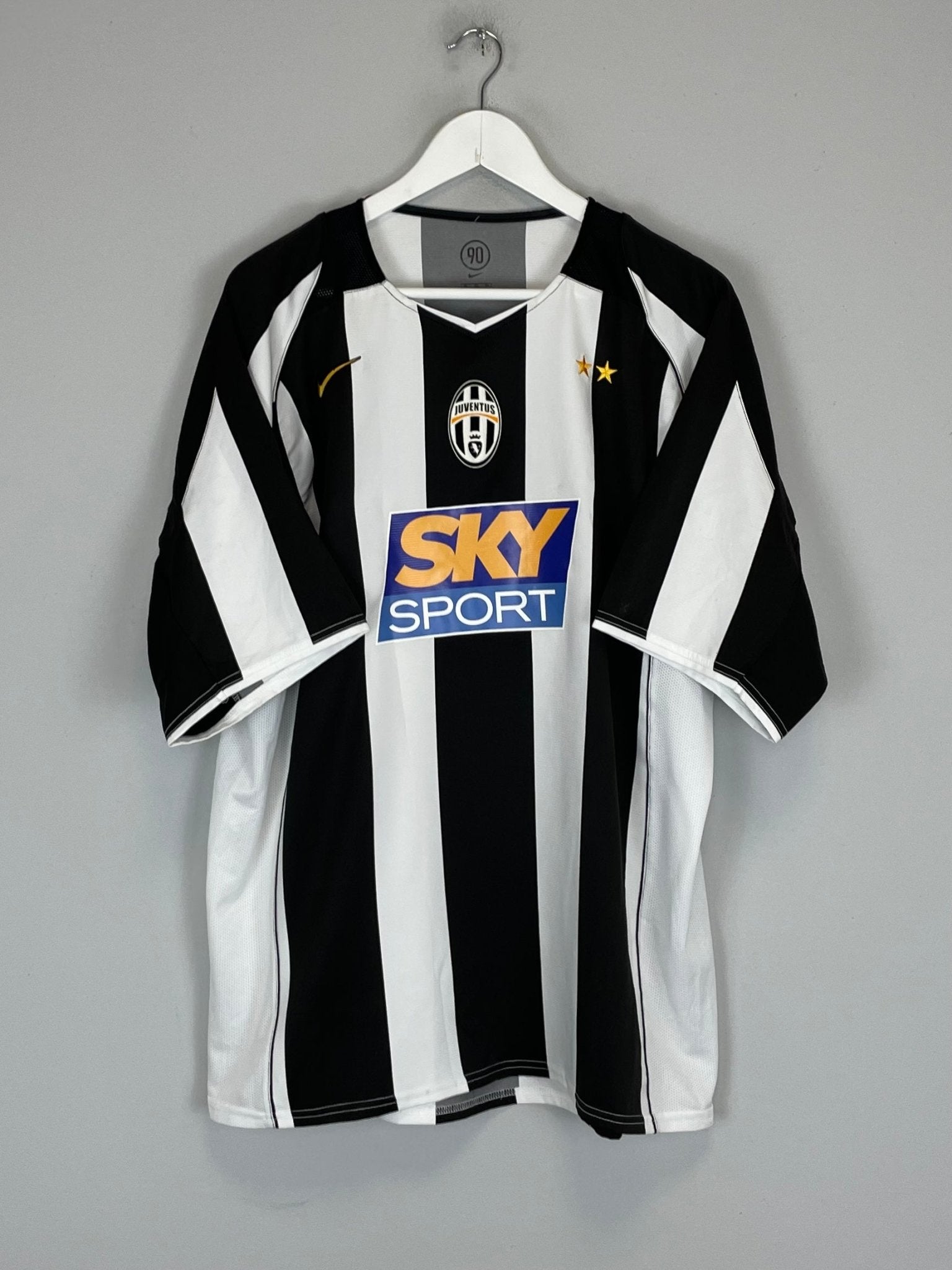 Shop 2004/05 JUVENTUS NEDVED #11 HOME SHIRT (XL) NIKE, classic football shirts, vintage football shirts & retro soccer jerseys at Cult Kits