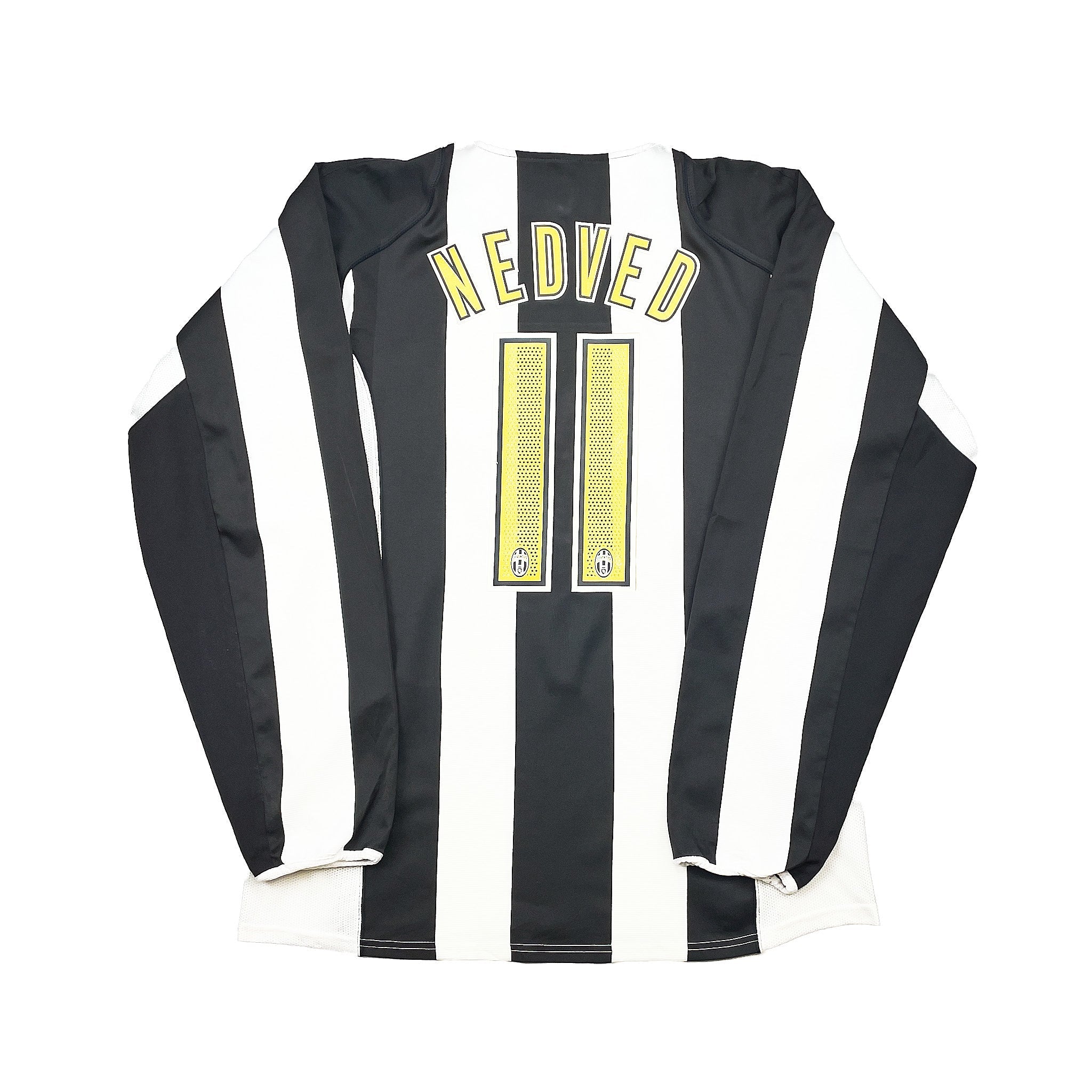 Buy 2004/05 Juventus Nedved 11 L/S Home Shirt (L) Nike ~ Free worldwide shipping ~ Authentic Vintage Football Shirts from Cult Kits