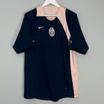 Shop 2004/05 JUVENTUS TRAINING SHIRT (XL) NIKE, classic football shirts, vintage football shirts & retro soccer jerseys at Cult Kits
