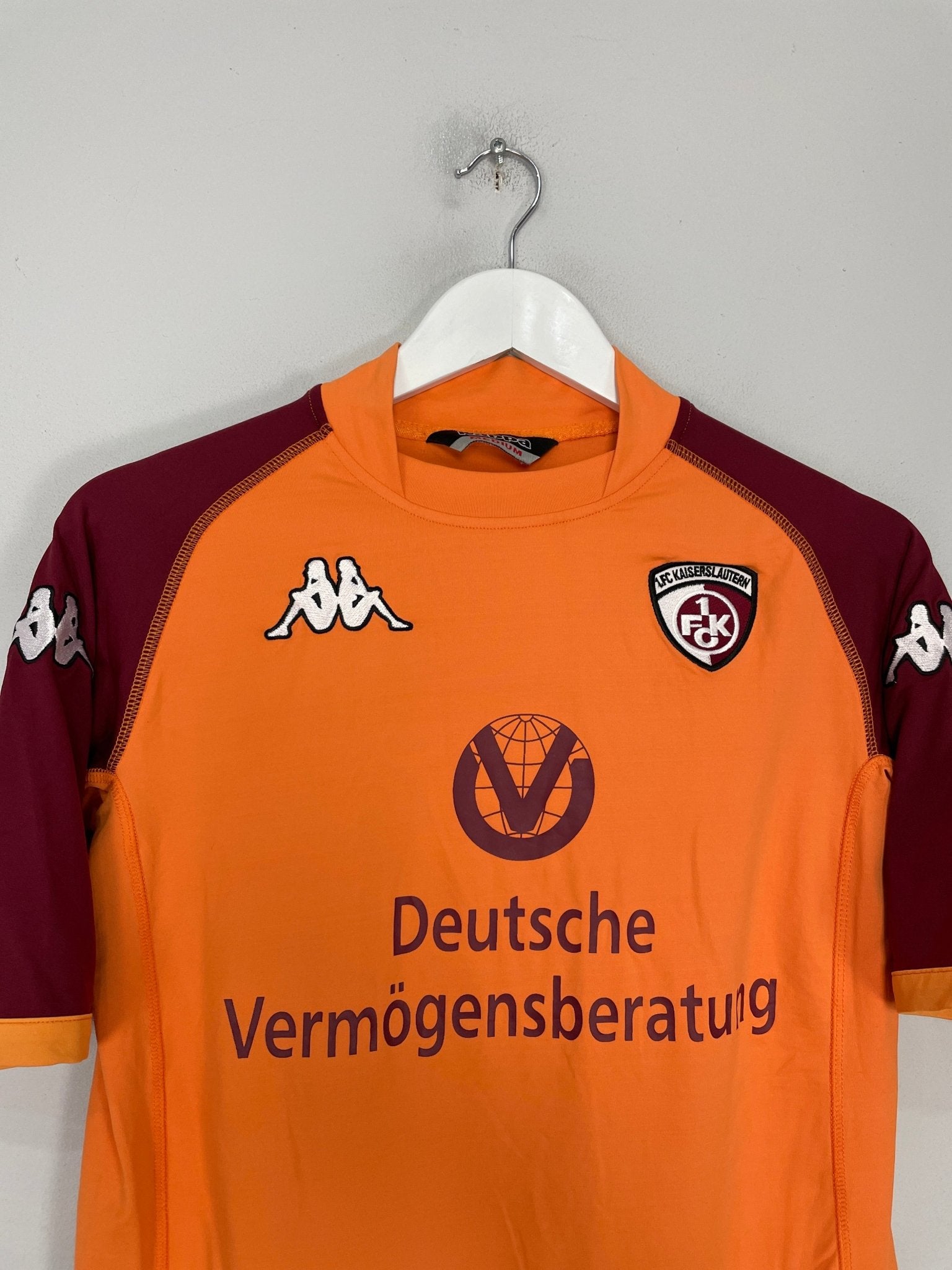 Shop 2004/05 KAISERSLAUTERN AWAY SHIRT (M) KAPPA, classic football shirts, vintage football shirts & retro soccer jerseys at Cult Kits