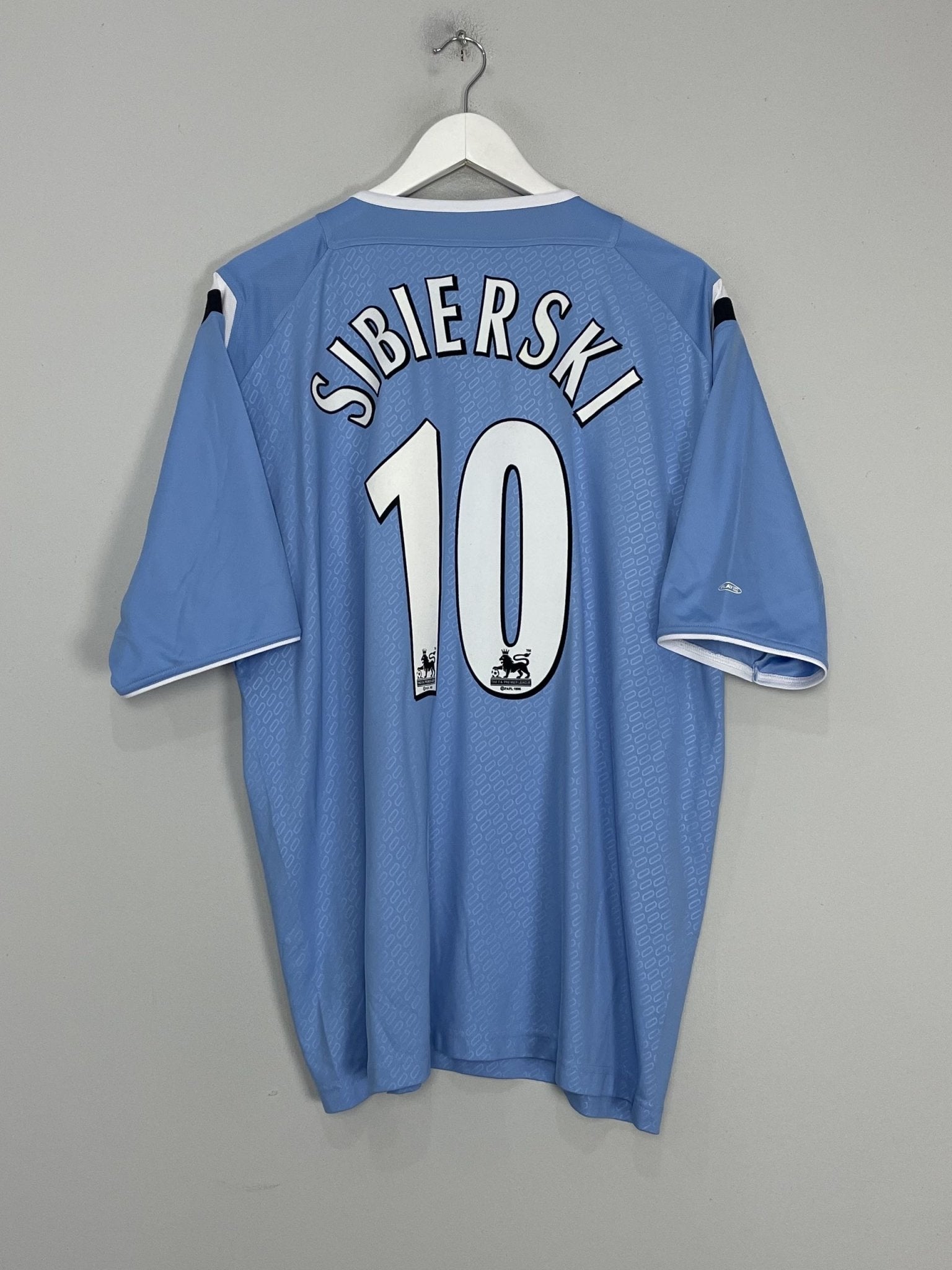 Shop 2004/05 MANCHESTER CITY SIBIERSKI #10 HOME SHIRT (XL) REEBOK, classic football shirts, vintage football shirts & retro soccer jerseys at Cult Kits