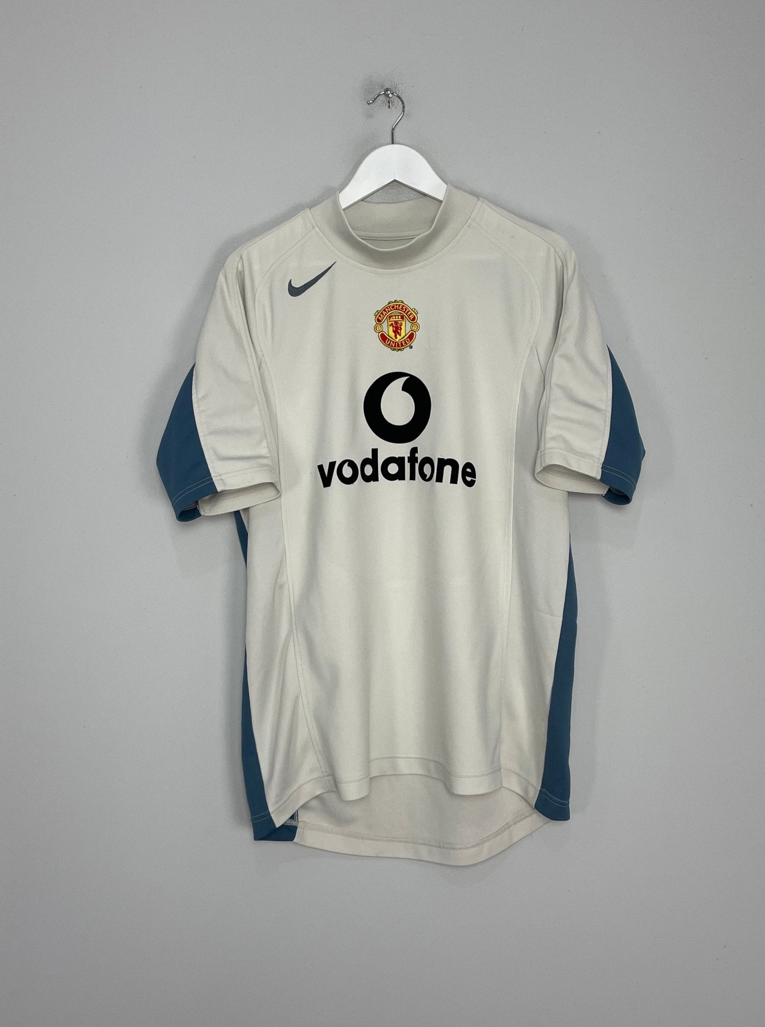 Shop 2004/05 MANCHESTER UNITED TRAINING SHIRT (L) NIKE, classic football shirts, vintage football shirts & retro soccer jerseys at Cult Kits