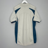 Shop 2004/05 MANCHESTER UNITED TRAINING SHIRT (L) NIKE, classic football shirts, vintage football shirts & retro soccer jerseys at Cult Kits