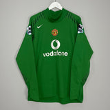 Shop 2004/05 MANCHESTER UNITED VAN DER SAR #19 GK SHIRT (L) NIKE, classic football shirts, vintage football shirts & retro soccer jerseys at Cult Kits