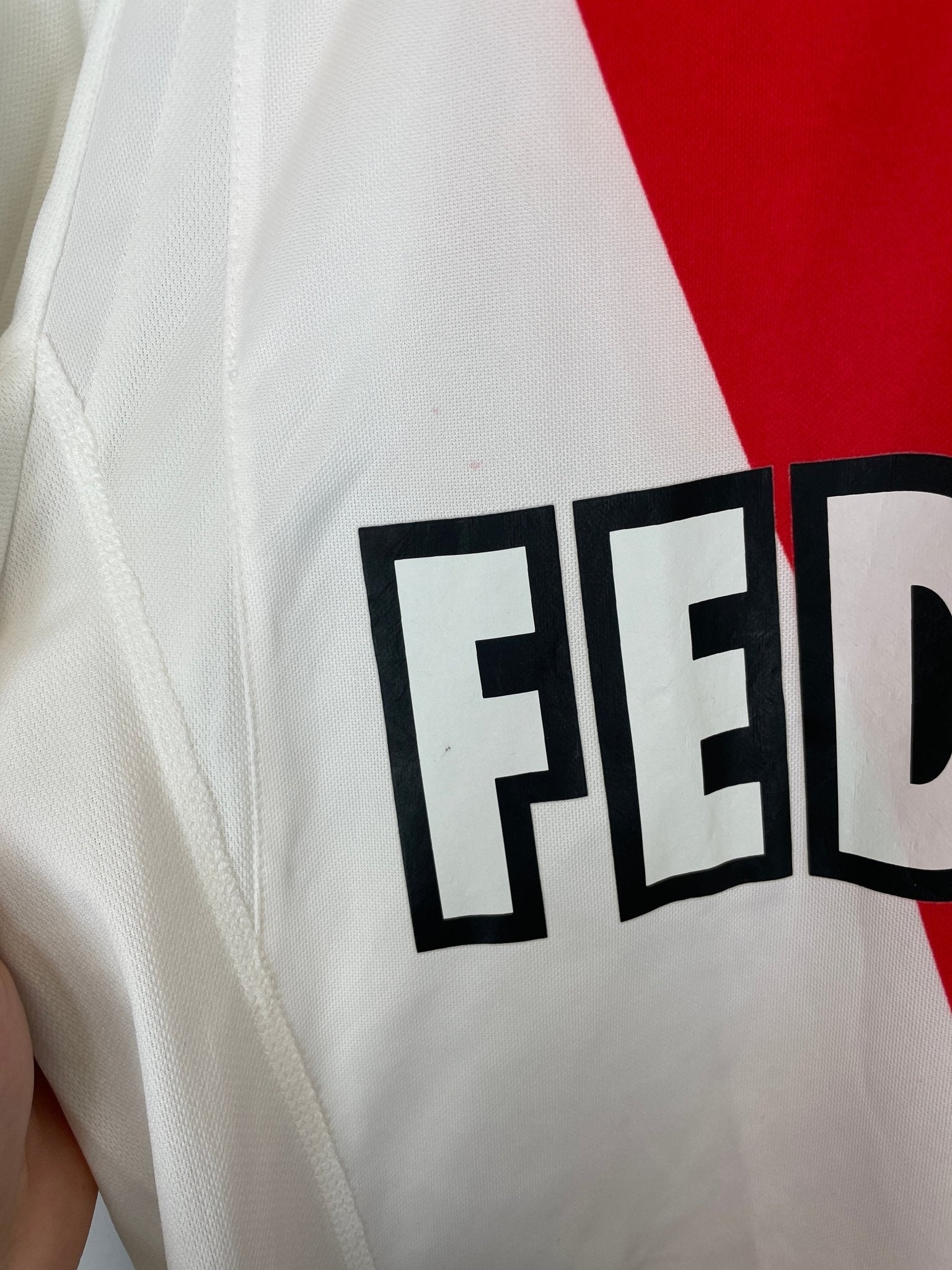 Shop 2004/05 MONACO HOME SHIRT (M) PUMA, classic football shirts, vintage football shirts & retro soccer jerseys at Cult Kits