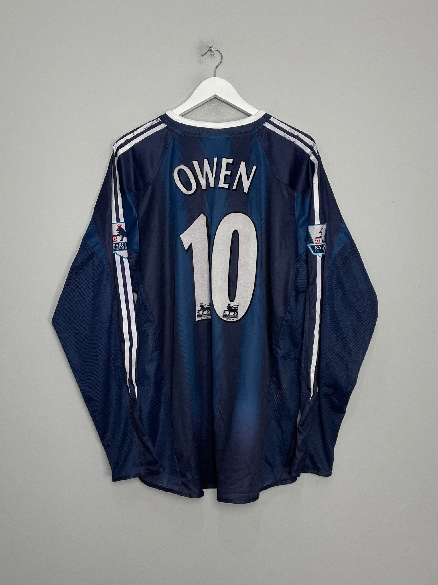 Shop 2004/05 NEWCASTLE UNITED OWEN #10 L/S AWAY SHIRT (XXL) ADIDAS, classic football shirts, vintage football shirts & retro soccer jerseys at Cult Kits