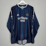 Shop 2004/05 NEWCASTLE UNITED OWEN #10 L/S AWAY SHIRT (XXL) ADIDAS, classic football shirts, vintage football shirts & retro soccer jerseys at Cult Kits