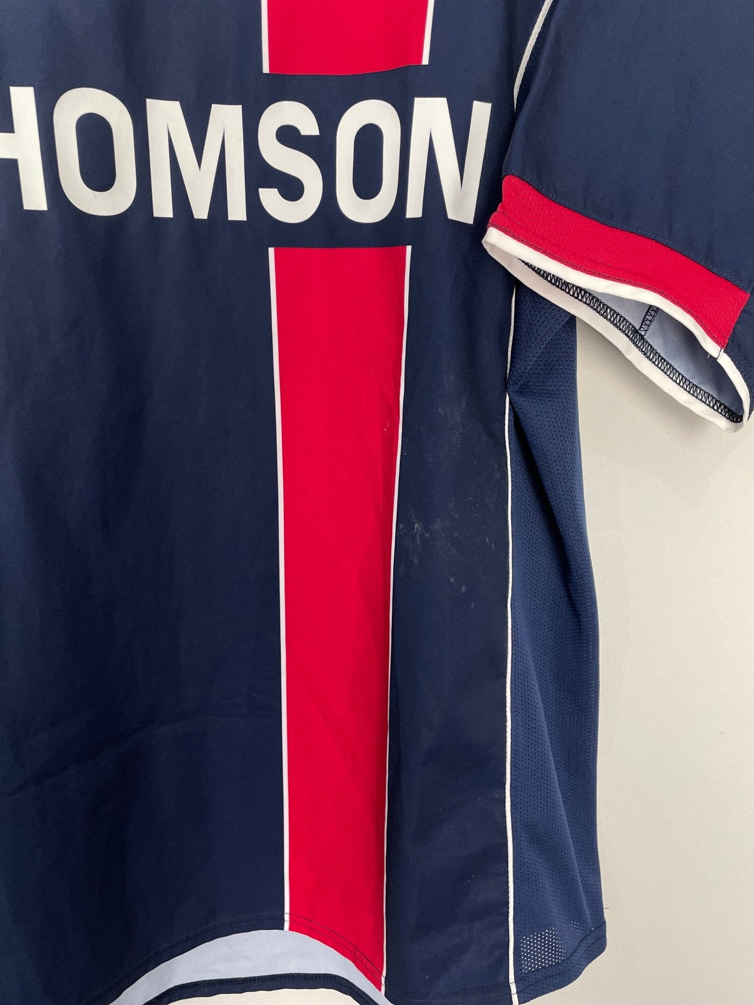 Shop 2004/05 PSG HOME SHIRT (L) NIKE, classic football shirts, vintage football shirts & retro soccer jerseys at Cult Kits