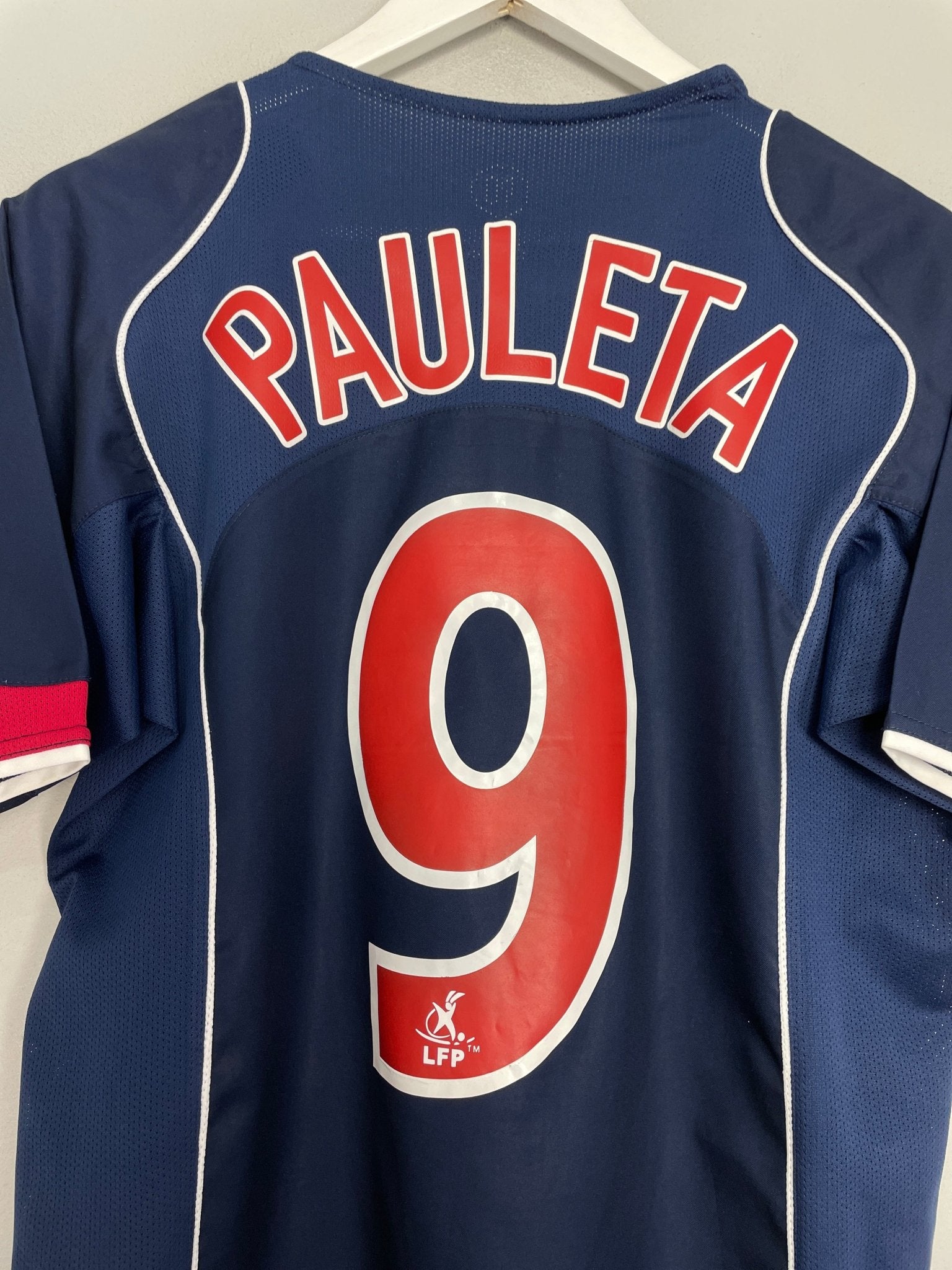Shop 2004/05 PSG PAULETA #9 HOME SHIRT (S) NIKE, classic football shirts, vintage football shirts & retro soccer jerseys at Cult Kits
