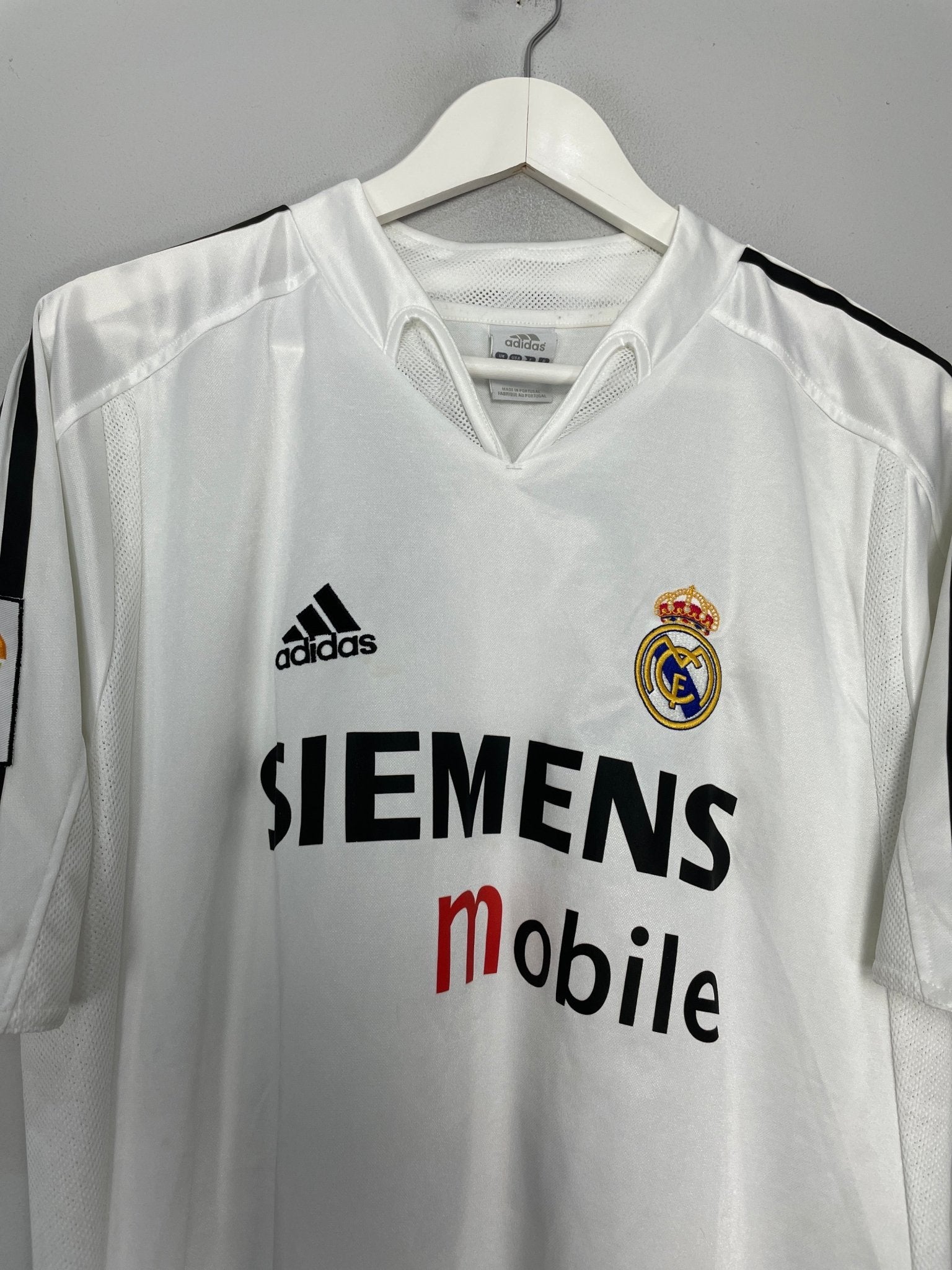 Shop 2004/05 REAL MADRID BECKHAM #23 HOME SHIRT (L) ADIDAS, classic football shirts, vintage football shirts & retro soccer jerseys at Cult Kits