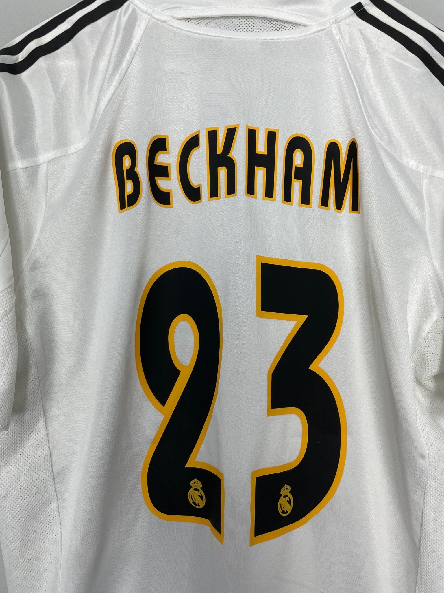 Shop 2004/05 REAL MADRID BECKHAM #23 HOME SHIRT (L) ADIDAS, classic football shirts, vintage football shirts & retro soccer jerseys at Cult Kits