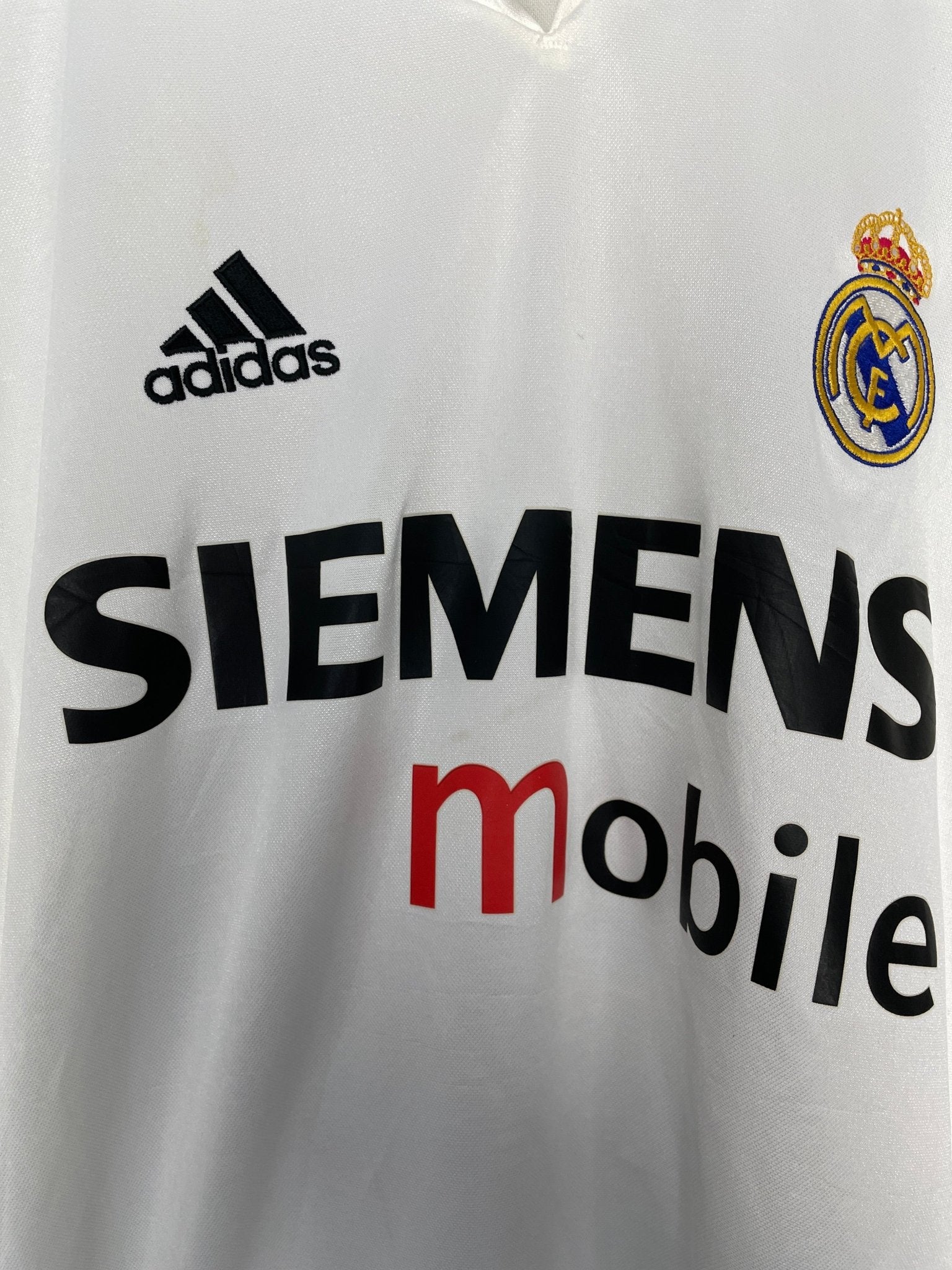 Shop 2004/05 REAL MADRID BECKHAM #23 HOME SHIRT (M) ADIDAS, classic football shirts, vintage football shirts & retro soccer jerseys at Cult Kits