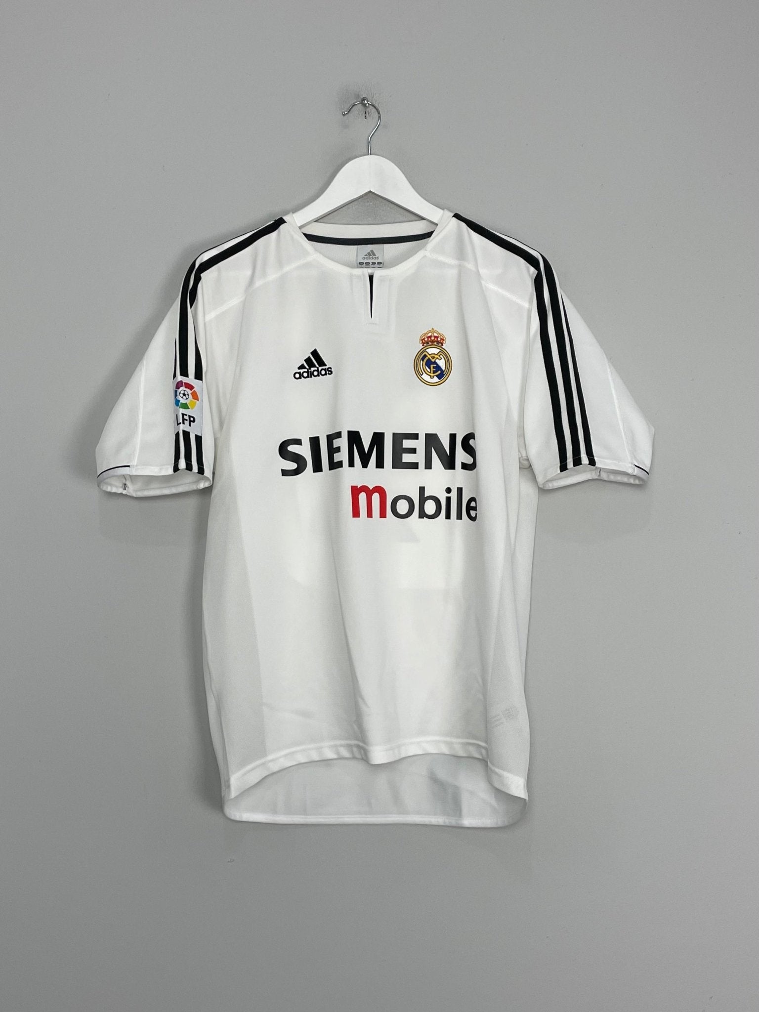 Shop 2004/05 REAL MADRID BECKHAM #23 HOME SHIRT (S) ADIDAS, classic football shirts, vintage football shirts & retro soccer jerseys at Cult Kits