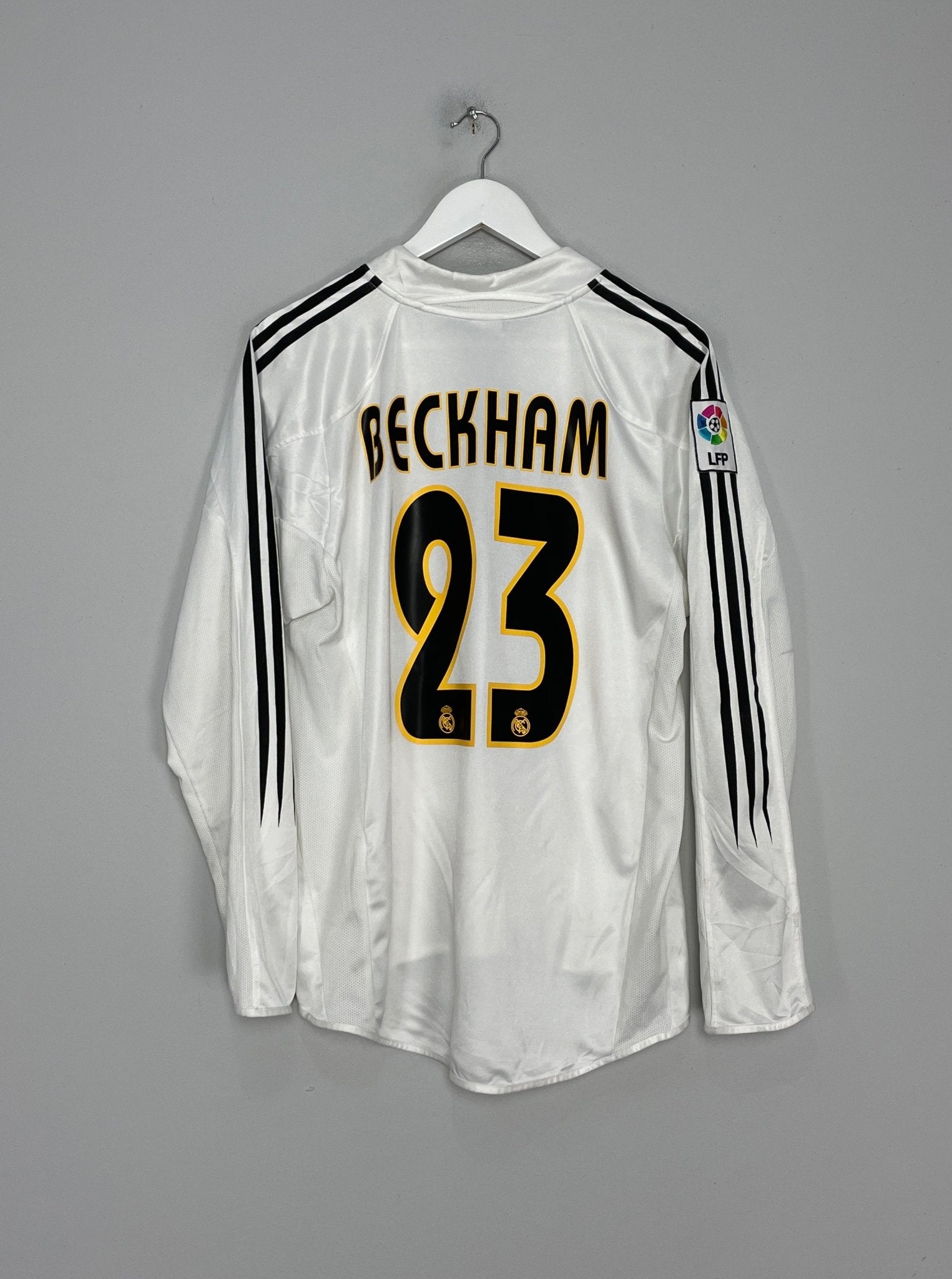 Shop 2004/05 REAL MADRID BECKHAM #23 L/S HOME SHIRT (M) ADIDAS, classic football shirts, vintage football shirts & retro soccer jerseys at Cult Kits