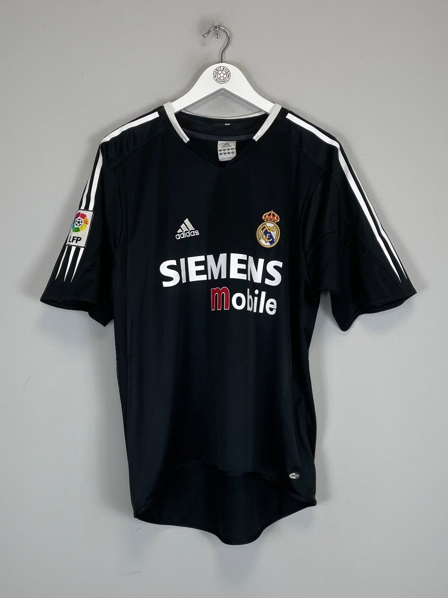 2004/05 REAL MADRID R.CARLOS 3 AWAY SHIRT (M) ADIDAS - Cult Kits - Medium - Buy Vintage Football Shirts, Authentic Retro Football Shirts For Sale, Classic Football Shirts & Soccer Jersey