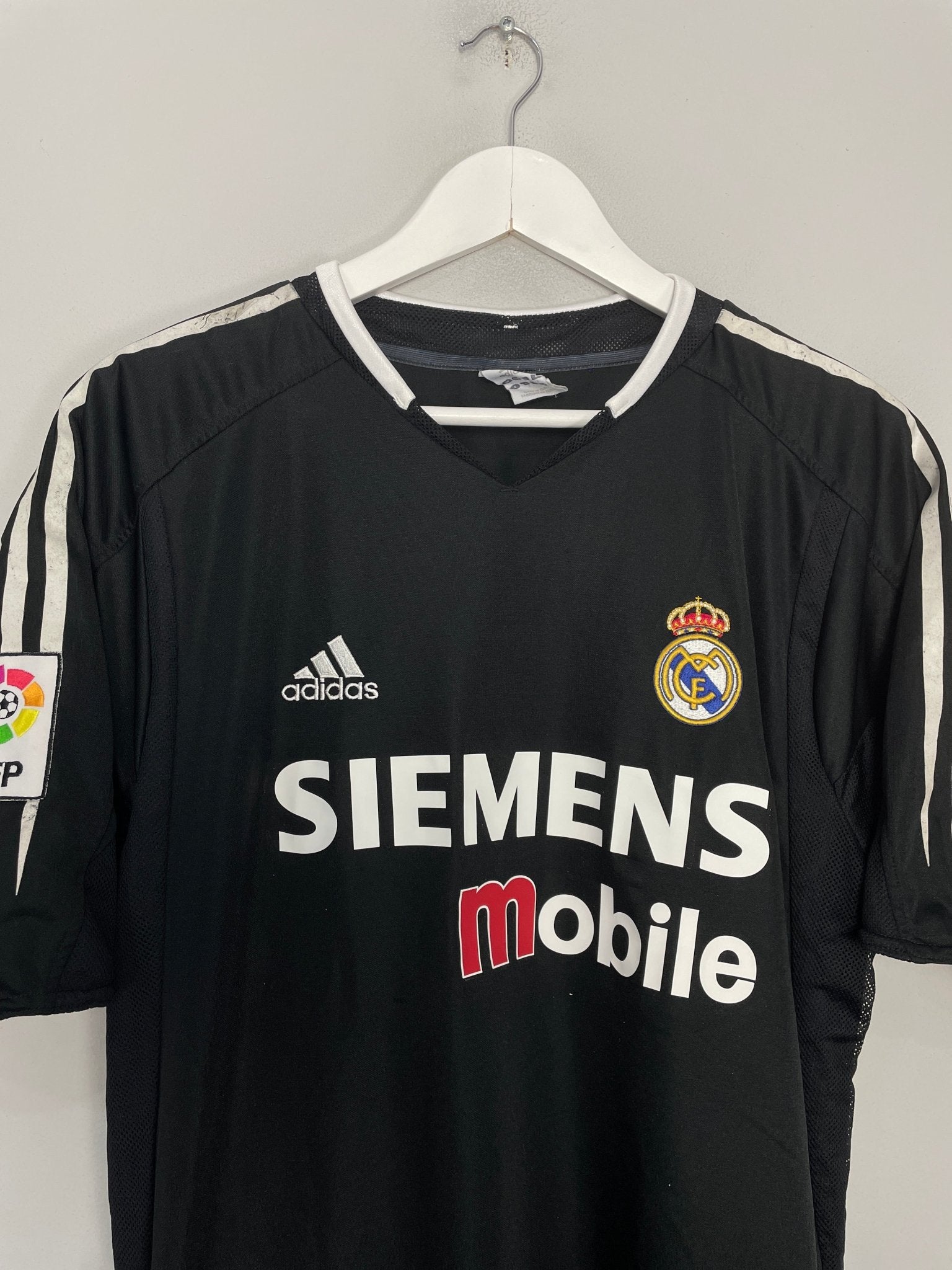 Shop 2004/05 REAL MADRID RONALDO #9 AWAY SHIRT (L) ADIDAS, classic football shirts, vintage football shirts & retro soccer jerseys at Cult Kits