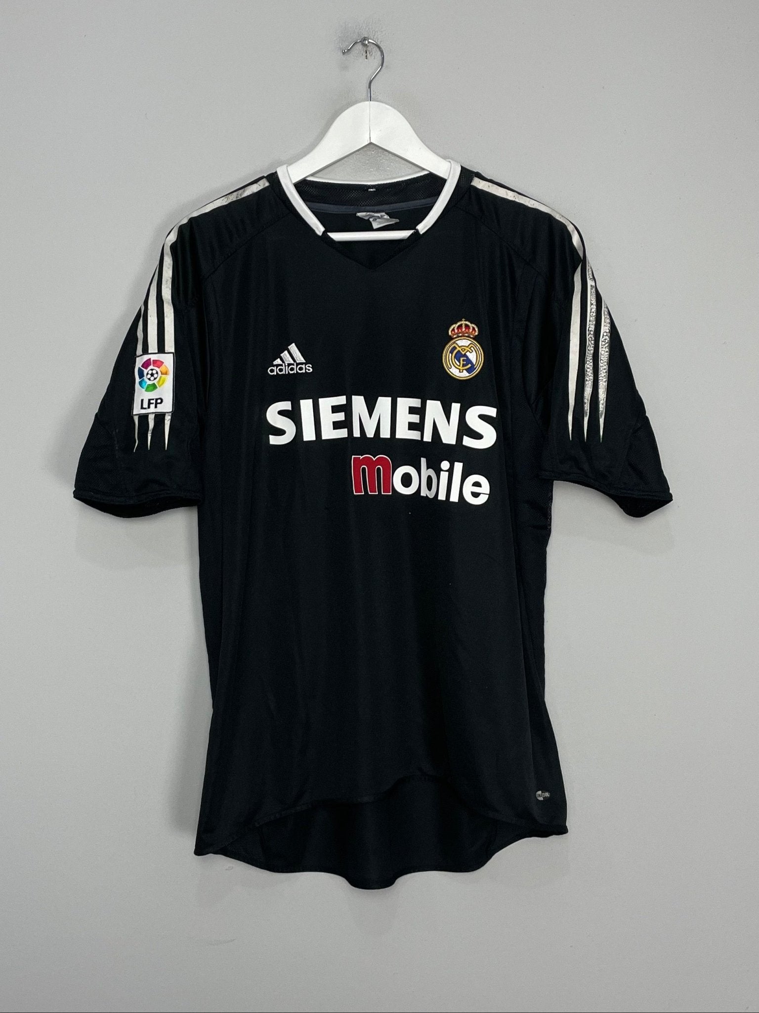 Shop 2004/05 REAL MADRID RONALDO #9 AWAY SHIRT (L) ADIDAS, classic football shirts, vintage football shirts & retro soccer jerseys at Cult Kits
