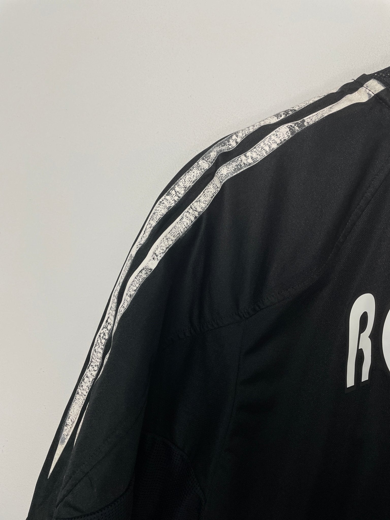 Shop 2004/05 REAL MADRID RONALDO #9 AWAY SHIRT (L) ADIDAS, classic football shirts, vintage football shirts & retro soccer jerseys at Cult Kits