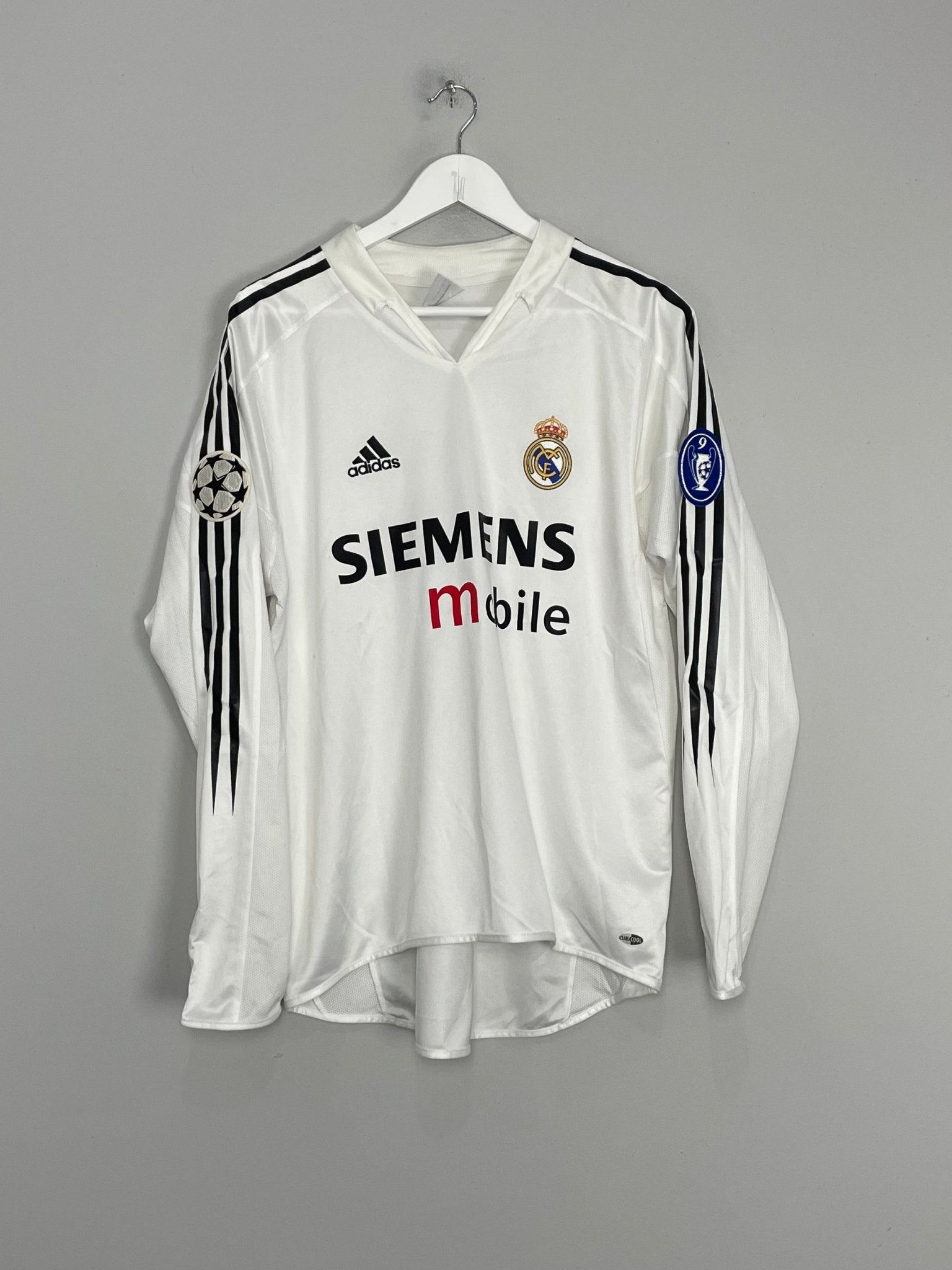 Shop 2004/05 REAL MADRID RONALDO #9 C/L L/S HOME SHIRT (M) ADIDAS, classic football shirts, vintage football shirts & retro soccer jerseys at Cult Kits